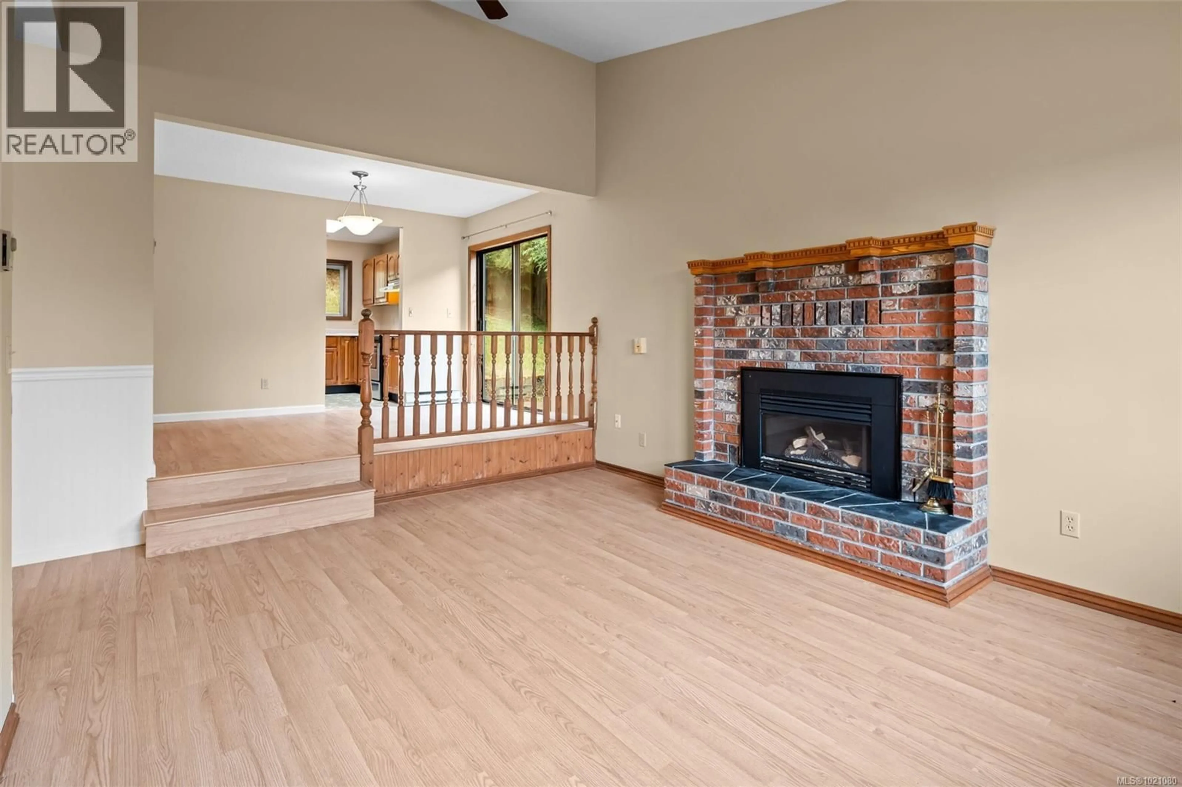 Unknown for 3383 ST. TROY PLACE, Colwood British Columbia V9C3J7