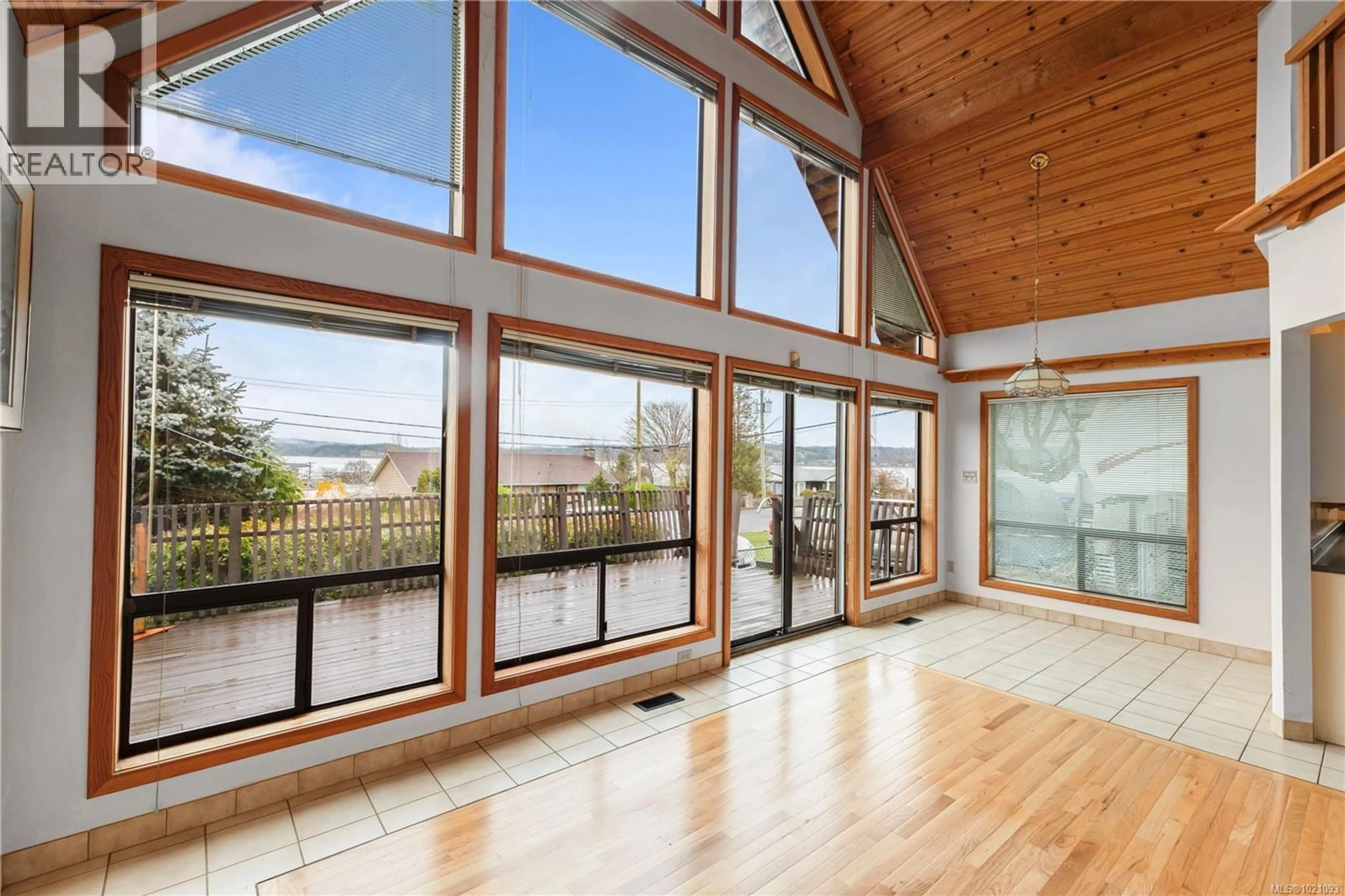 Unknown for 137 9TH AVENUE, Campbell River British Columbia V9W4B3