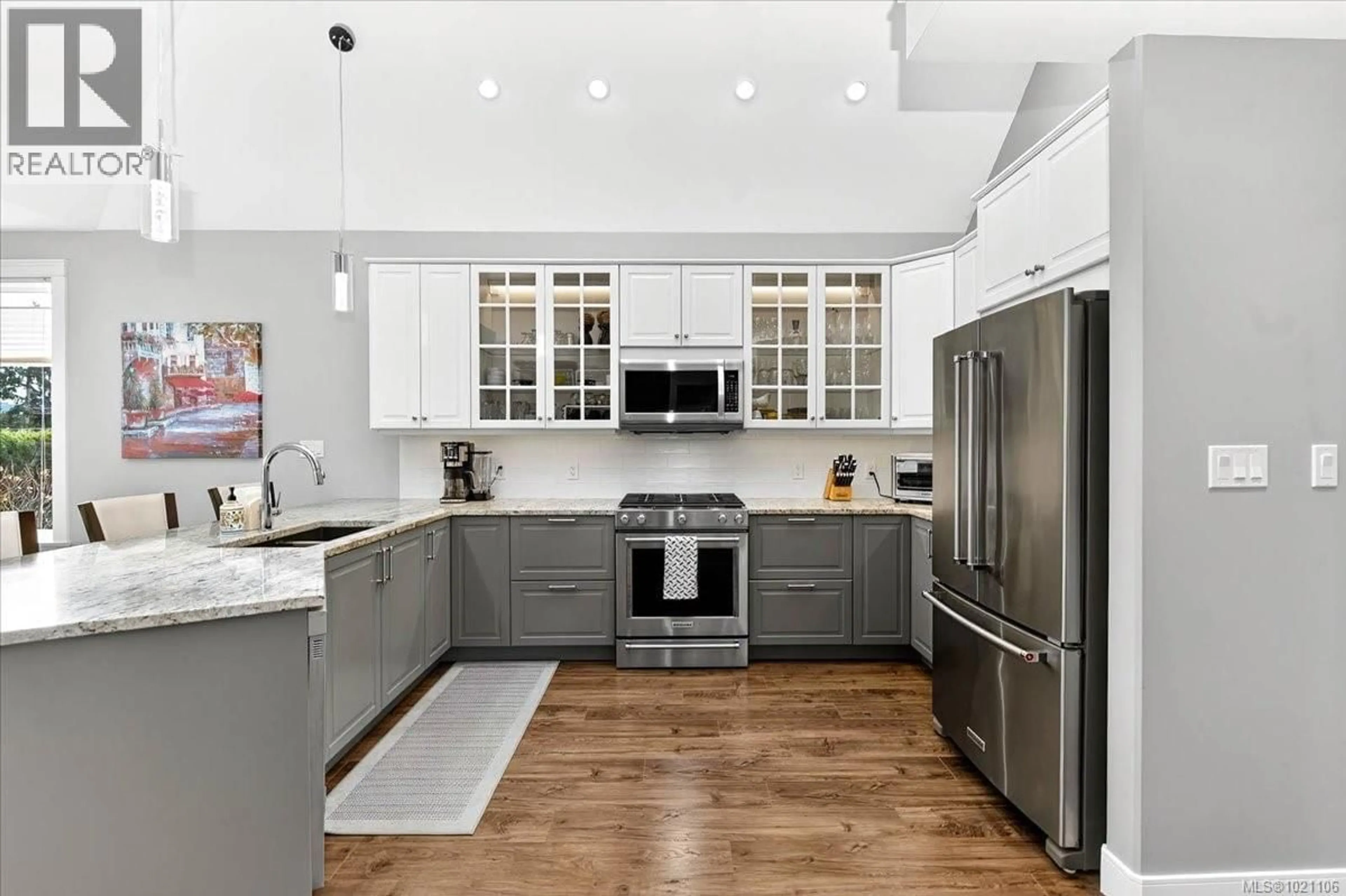 Contemporary kitchen, ceramic/tile floor for 5150 MAEBELLE ROAD, Port Alberni British Columbia V9Y8R2