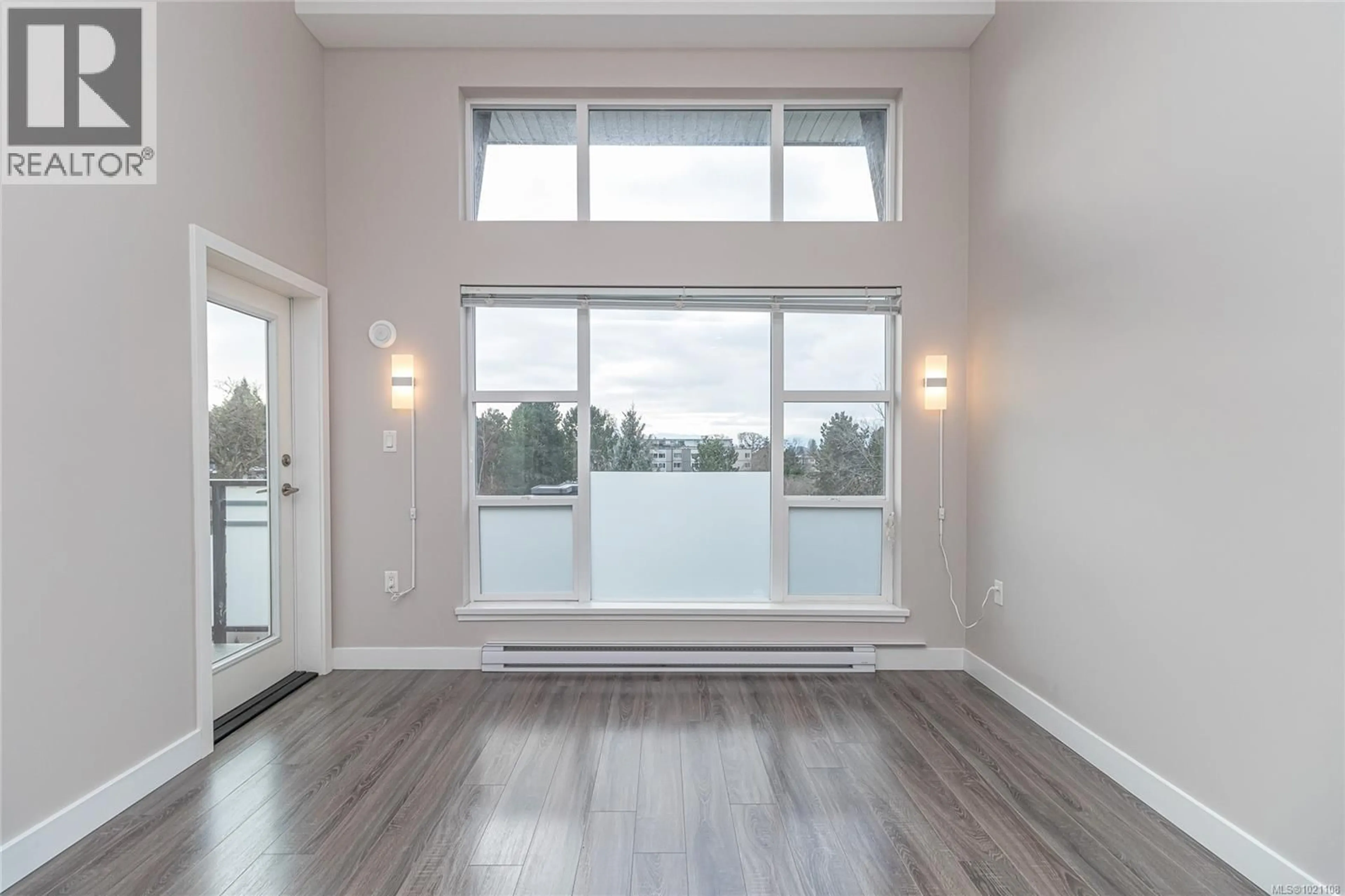 A pic of a room for 504 - 1020 INVERNESS ROAD, Saanich British Columbia V8X0B1