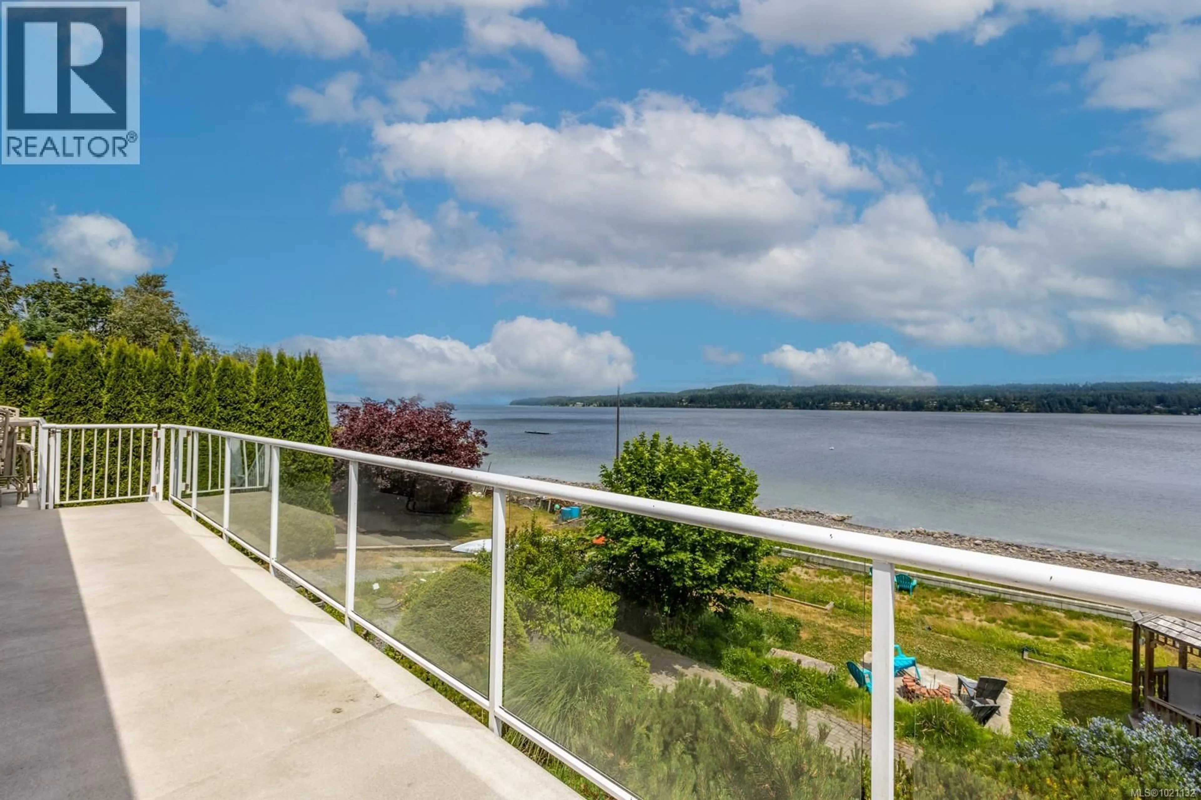 Patio, water/lake/river/ocean view for 6800 BUCKLEY BAY FRONTAGE ROAD, Fanny Bay British Columbia V0R1W0