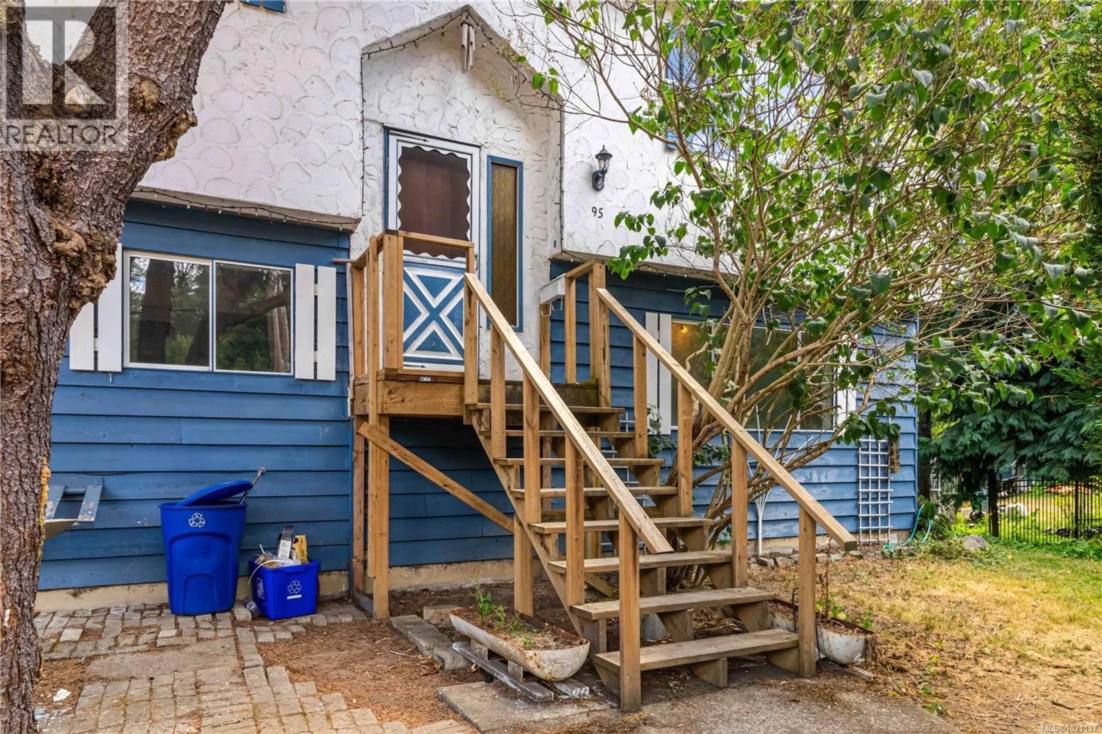 Unknown for 95 MARLER DRIVE, View Royal British Columbia V9B6B7