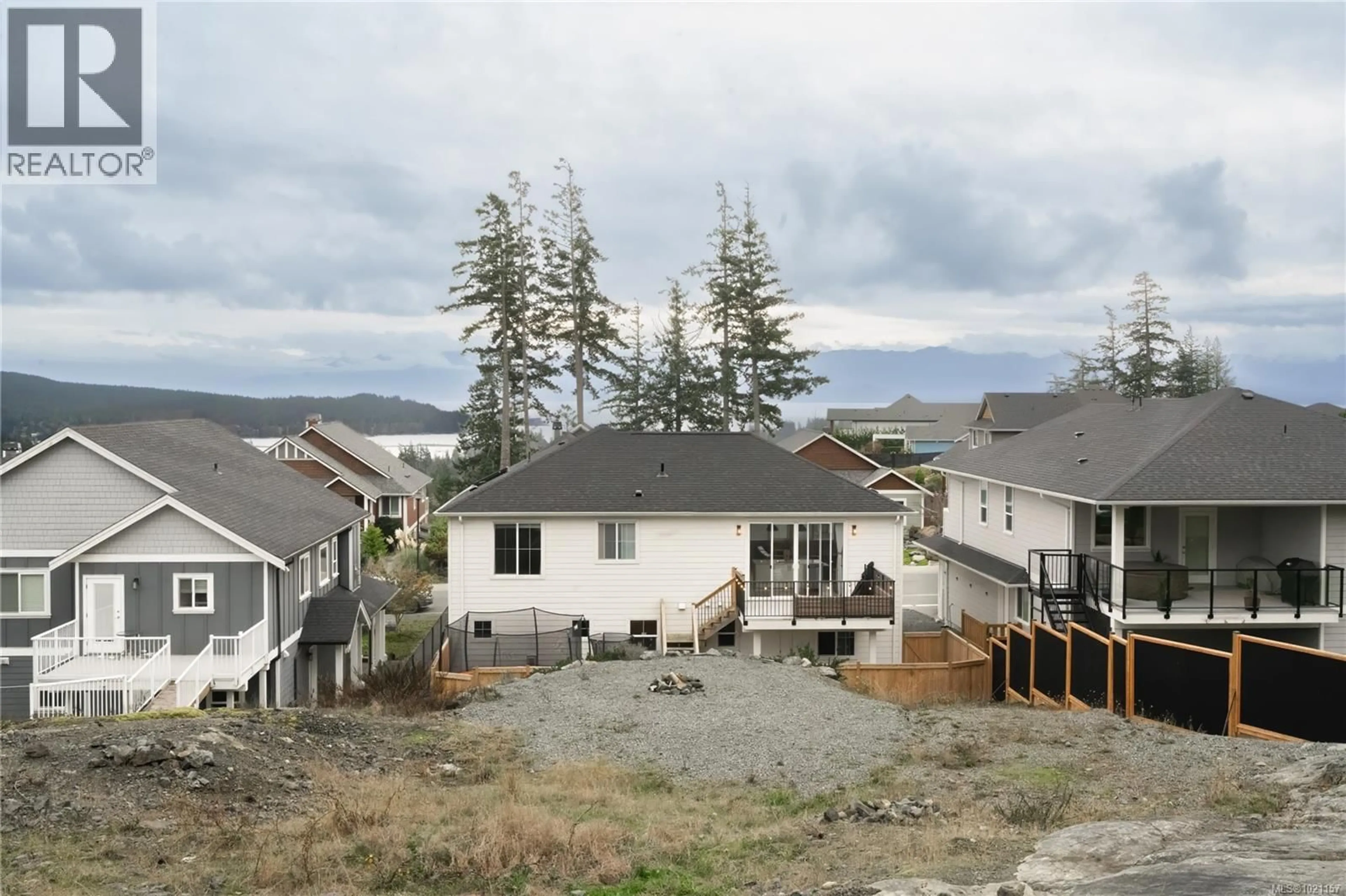 A pic from outside/outdoor area/front of a property/back of a property/a pic from drone, mountain view for 2316 MOUNTAIN HEIGHTS DRIVE, Sooke British Columbia V9Z1M4