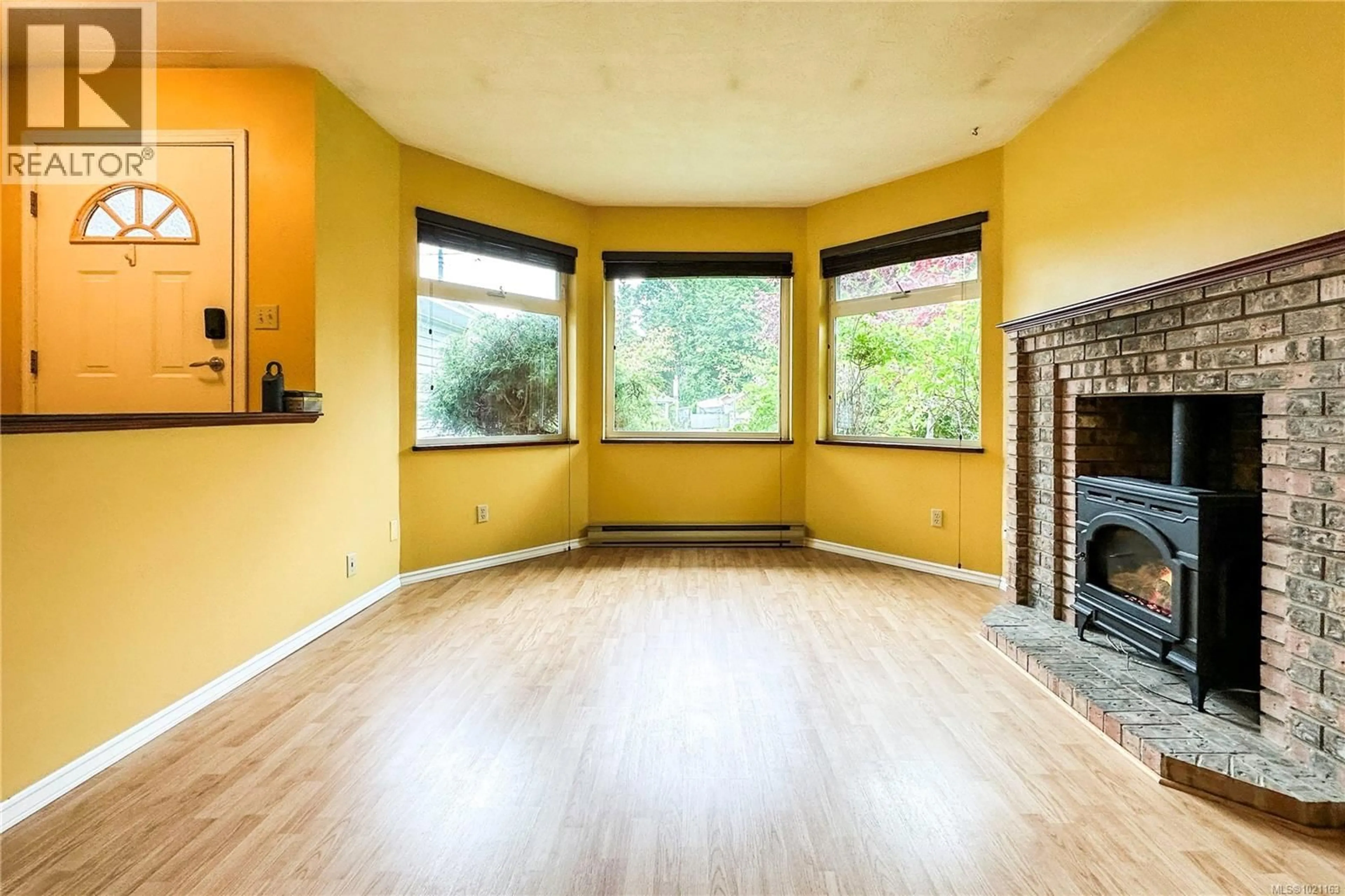 Unknown for 2732 APPLE DRIVE, Campbell River British Columbia V9W7K4