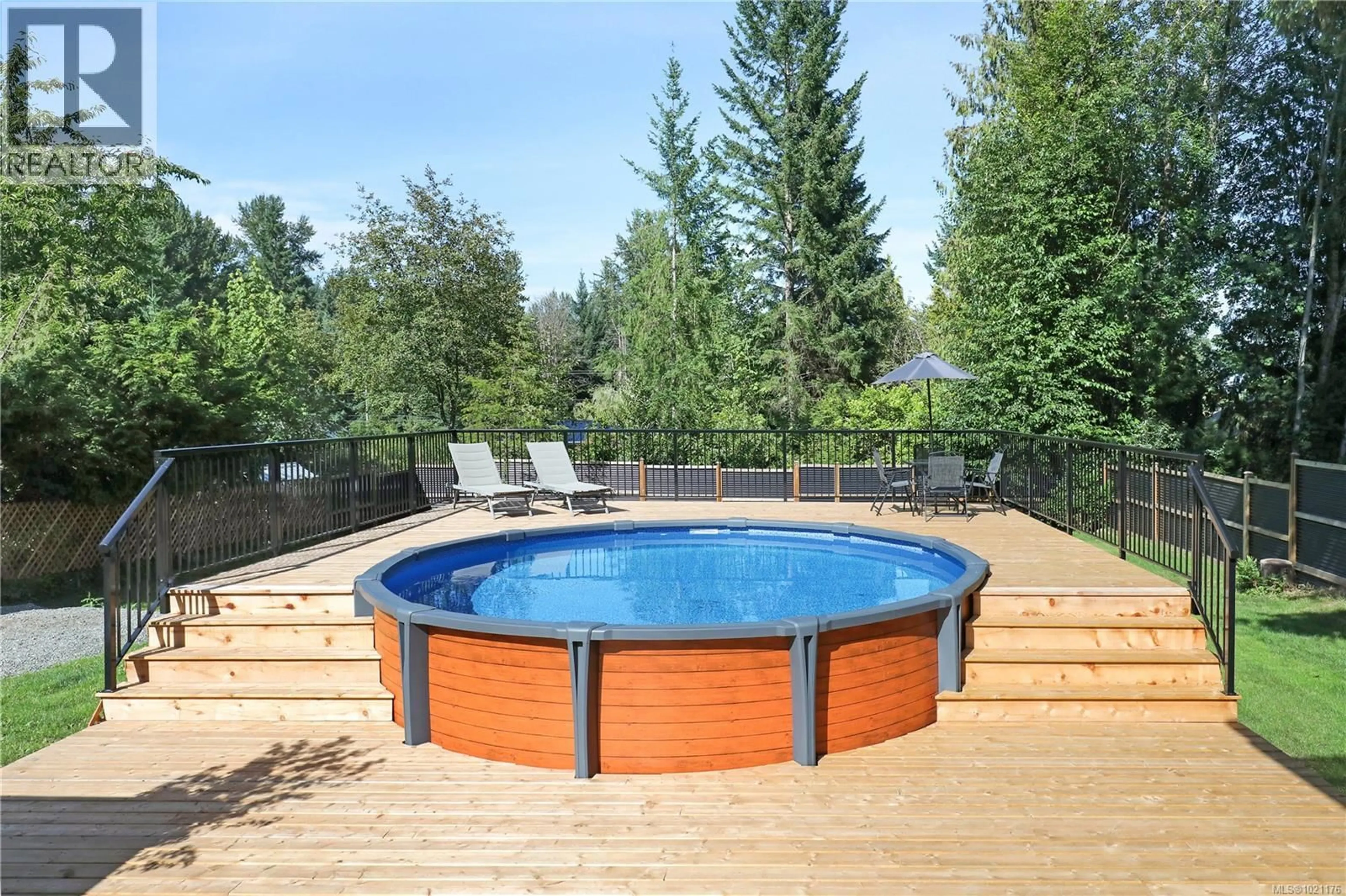 Pool for 84 LEASH ROAD, Courtenay British Columbia V9N9V2
