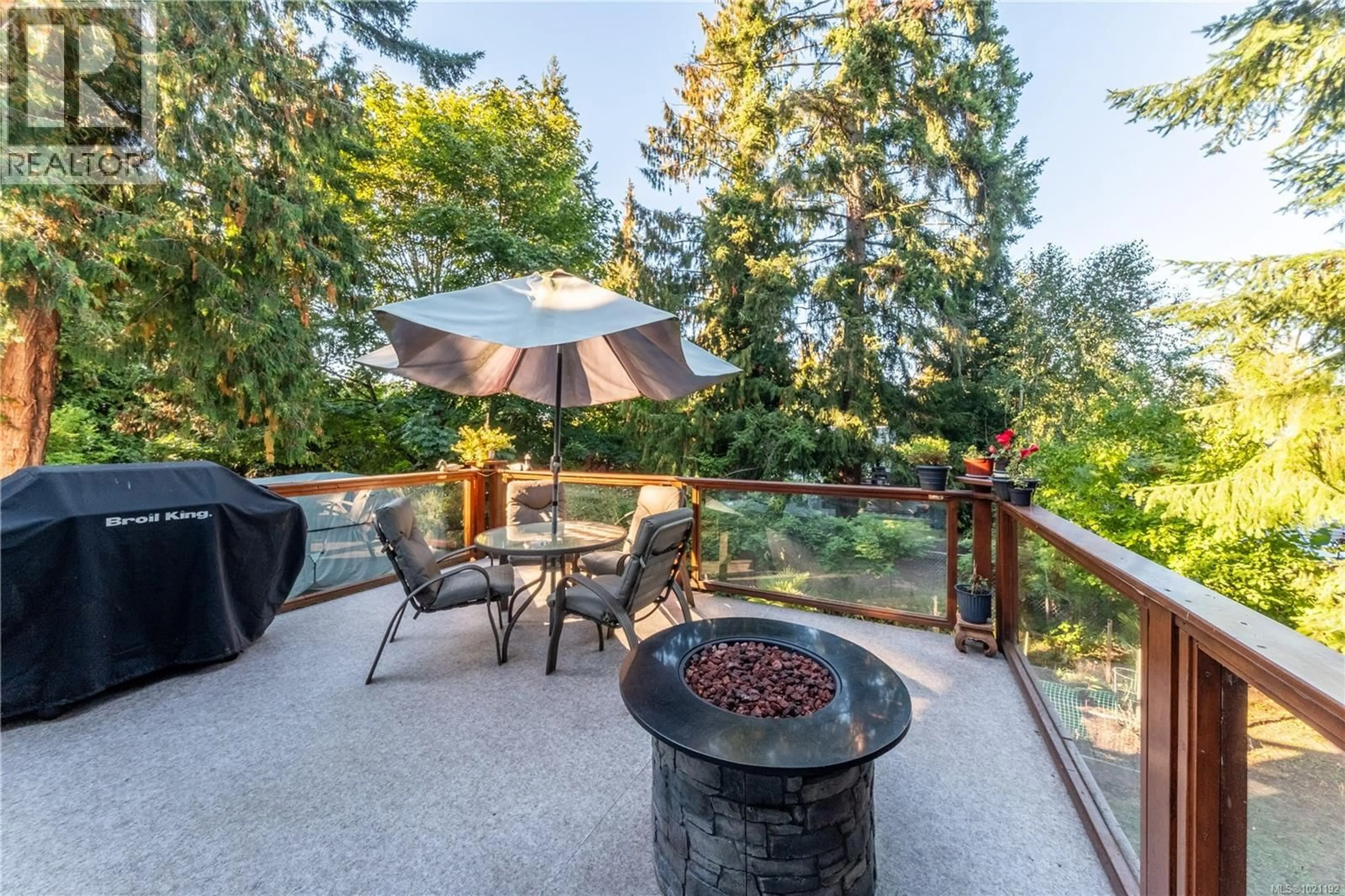 Patio, unknown for 5810 HAMMOND BAY ROAD, Nanaimo British Columbia V9T5N3
