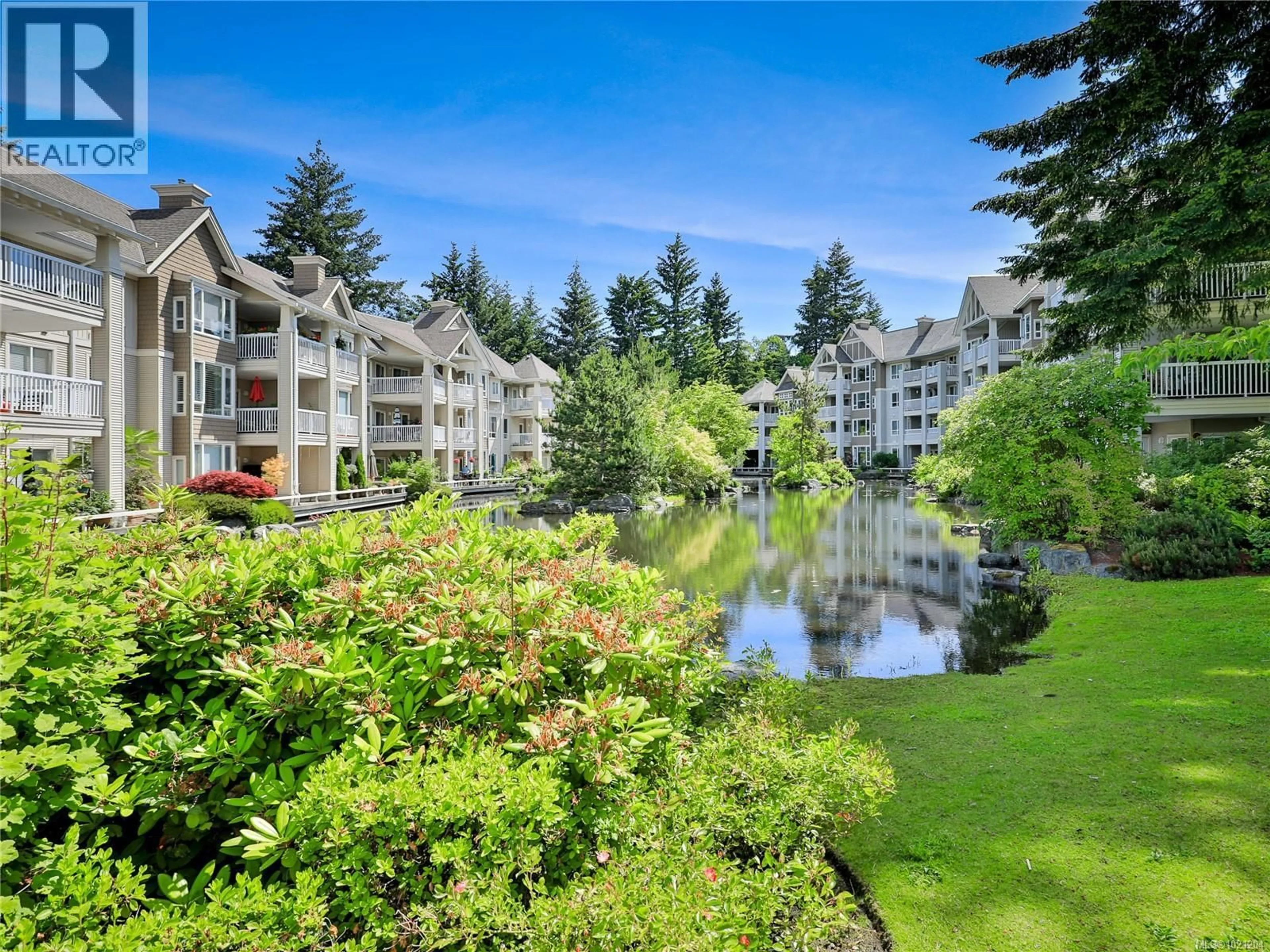 Patio, water/lake/river/ocean view for 104 - 5670 EDGEWATER LANE, Nanaimo British Columbia V9T6K1