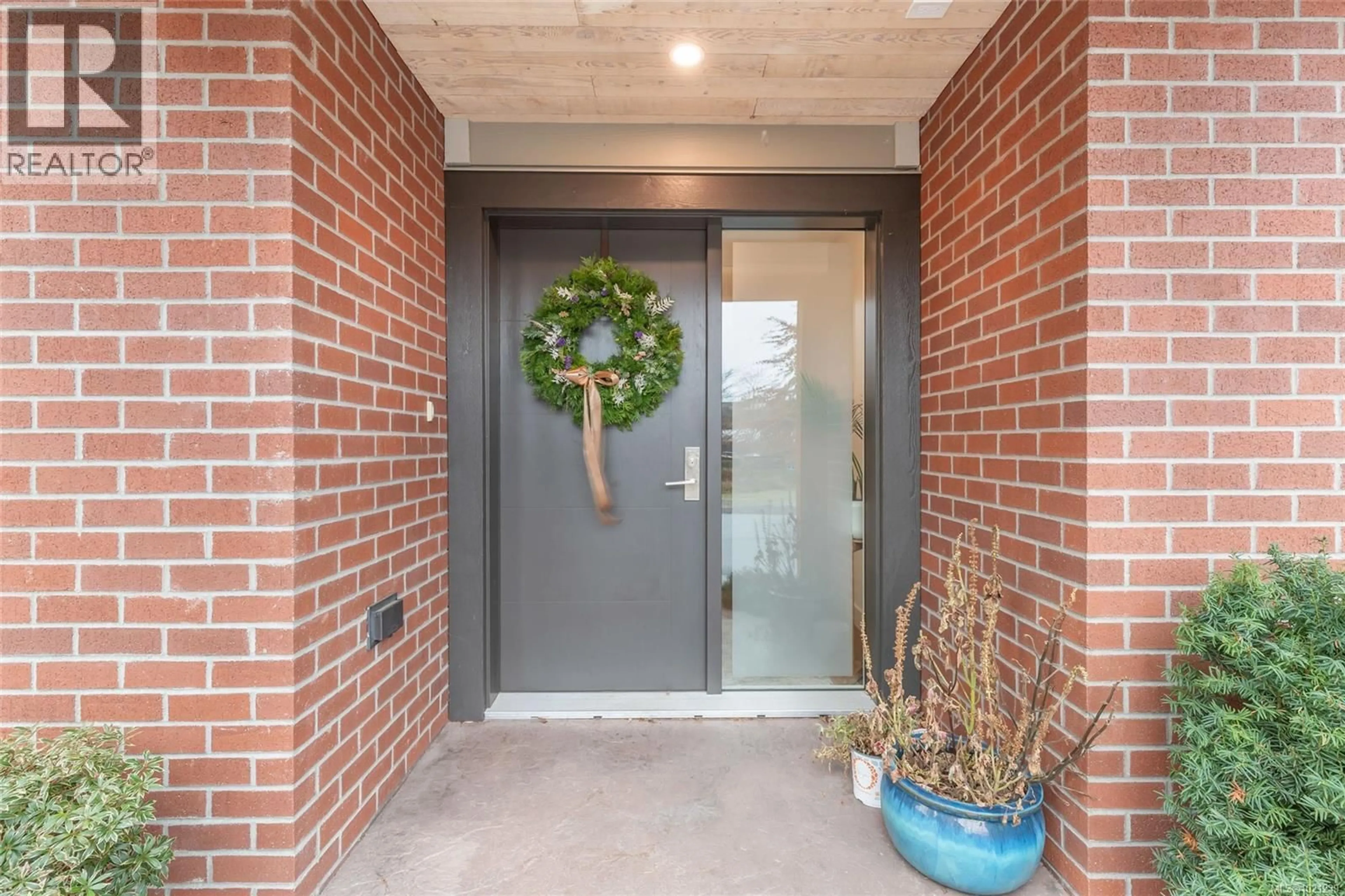 Unknown for 8 - 180 FIRST AVENUE WEST, Qualicum Beach British Columbia V9K1H1