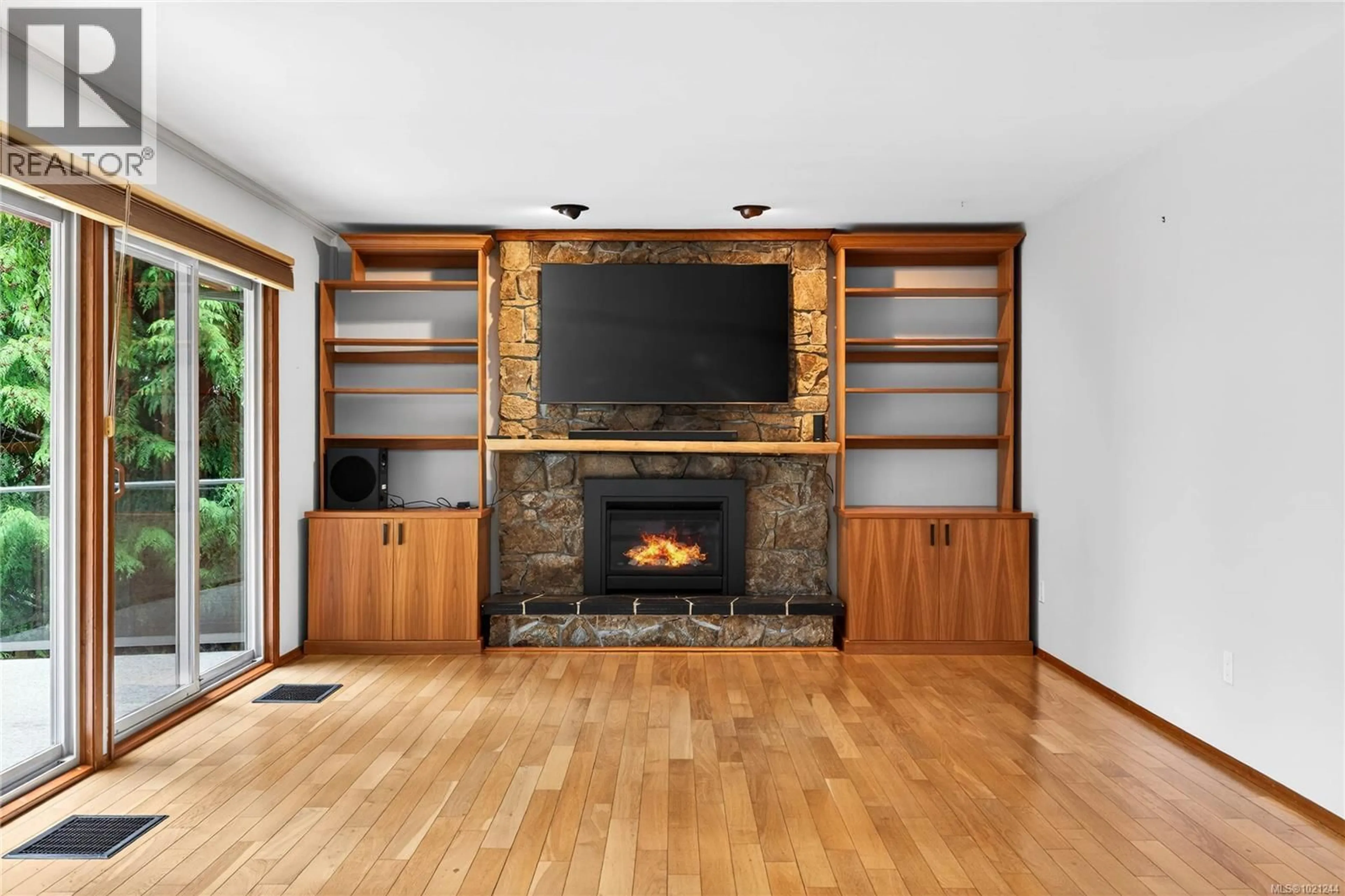 Home theater for 1375 BEDDIS ROAD, Salt Spring British Columbia V8K2C9