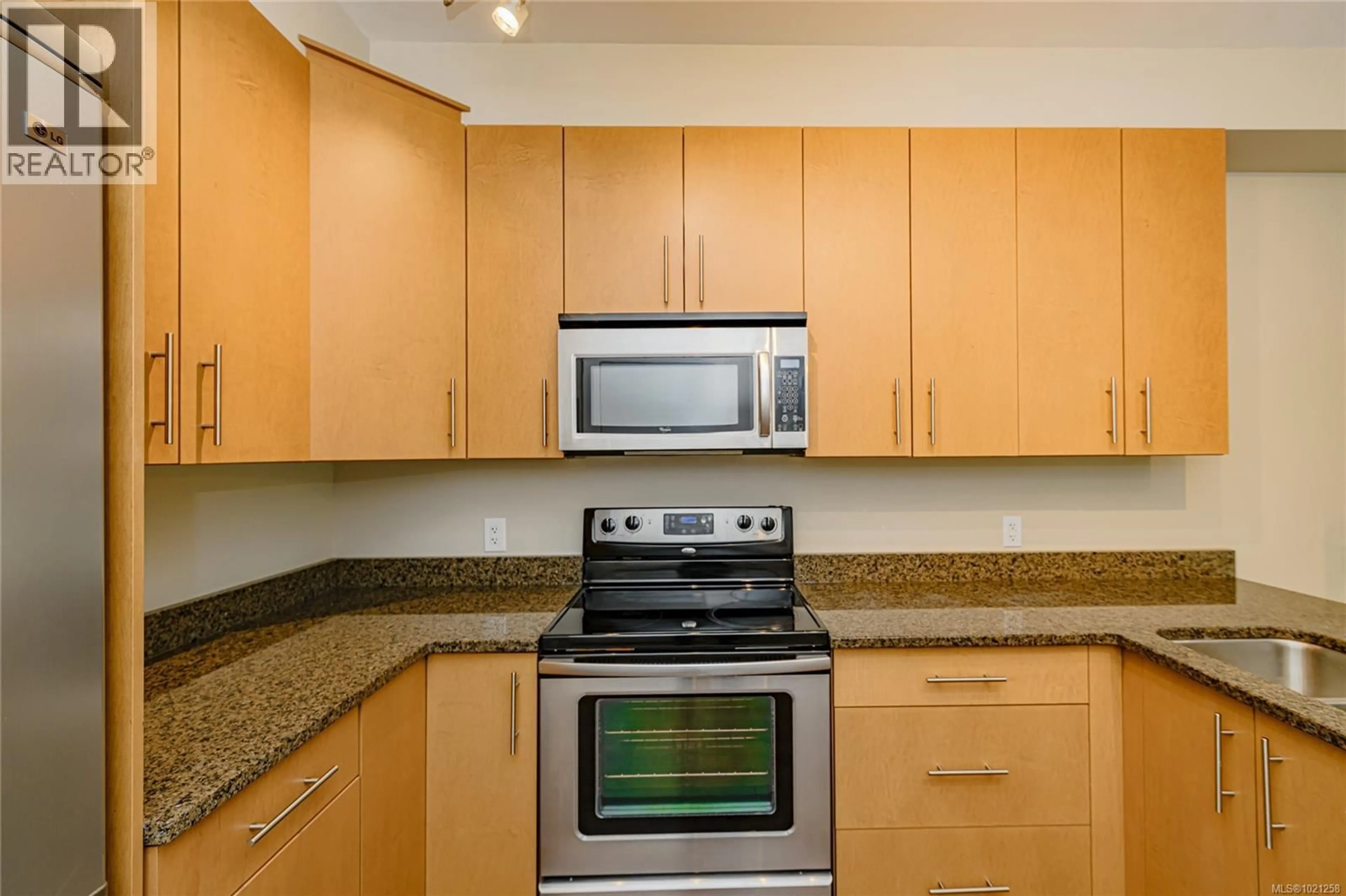 Standard kitchen, unknown for 214 - 21 CONARD STREET, View Royal British Columbia V8Z0C4