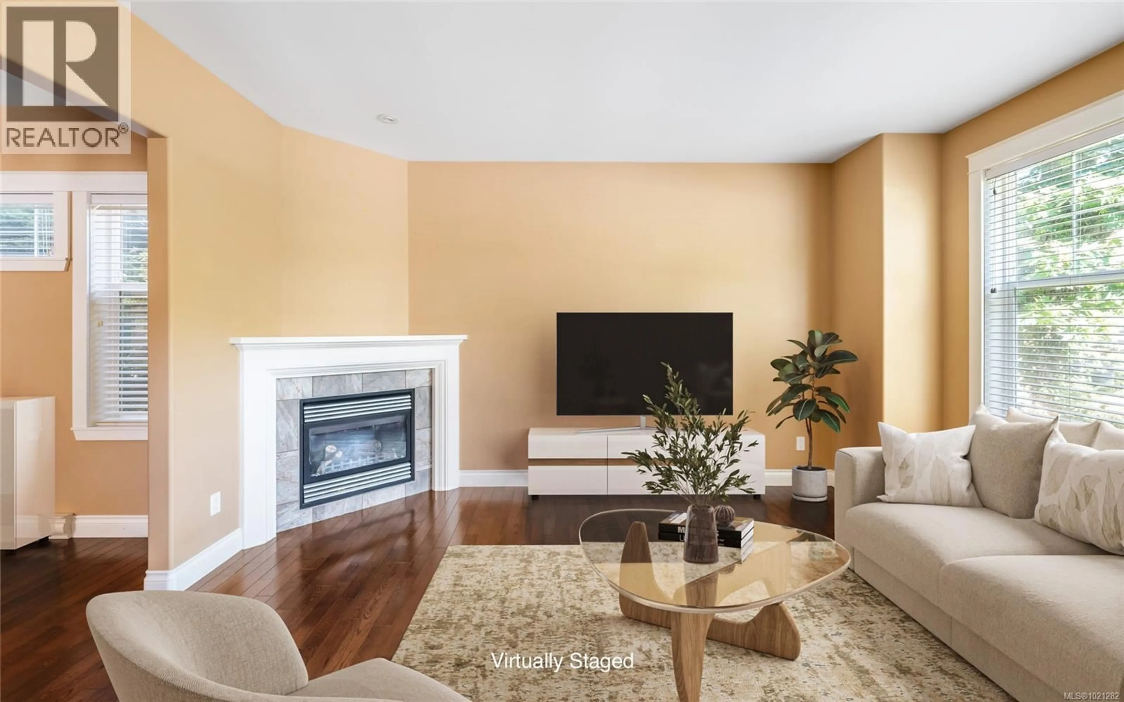 Living room with furniture, unknown for 257 MICHIGAN STREET, Victoria British Columbia V8V1R4