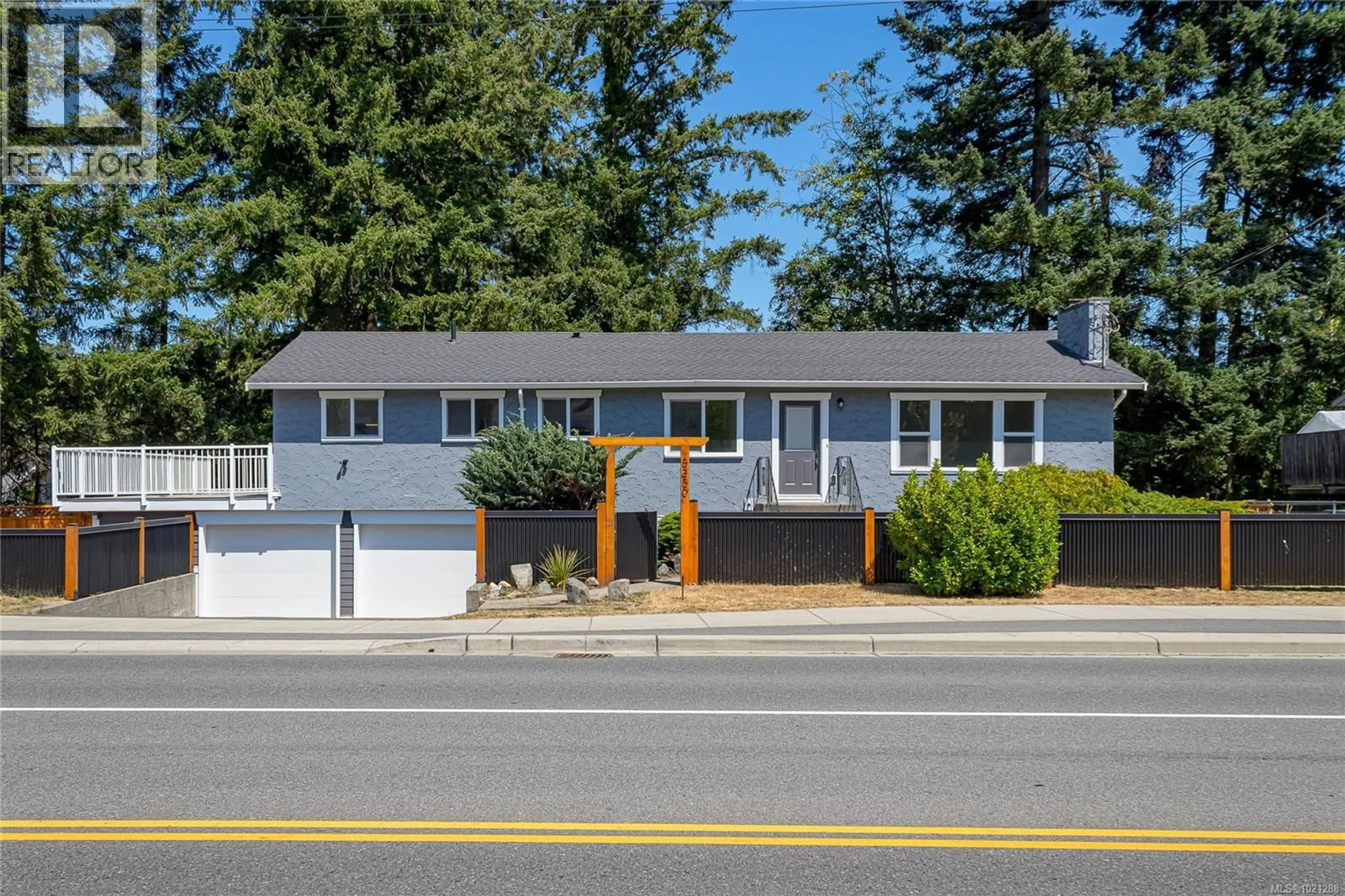 Home with vinyl exterior material, street for 5350 METRAL DRIVE, Nanaimo British Columbia V9T2K8