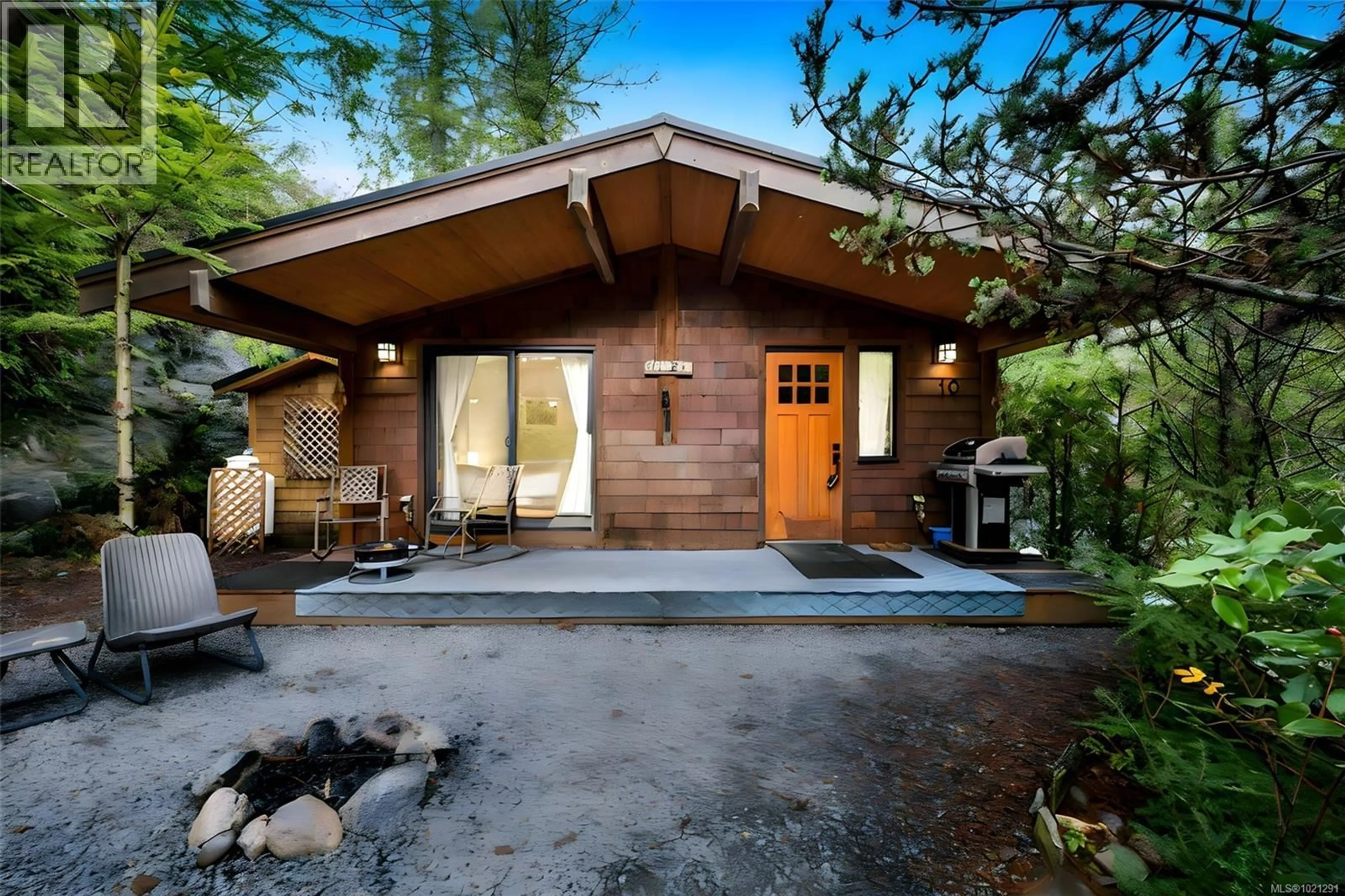 Patio, unknown for 10 - 6574 BAIRD ROAD, Port Renfrew British Columbia V0S1K0