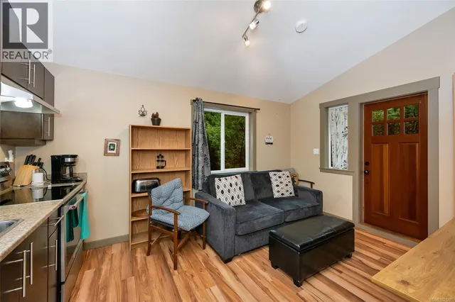 10 - 6574 BAIRD ROAD, Port Renfrew 5