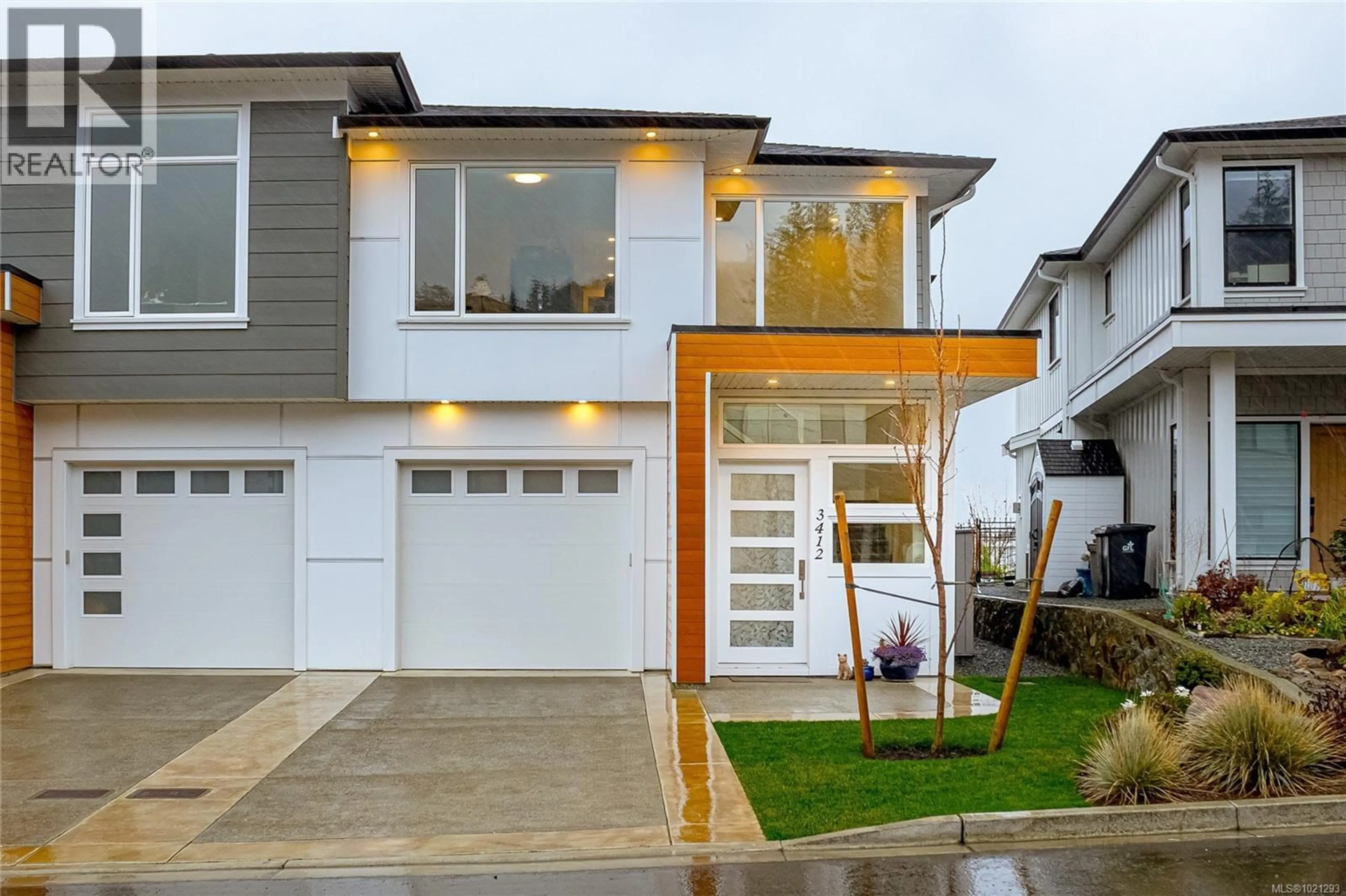 Home with vinyl exterior material, street for 3412 CALDERA COURT, Langford British Columbia V9B6Z8