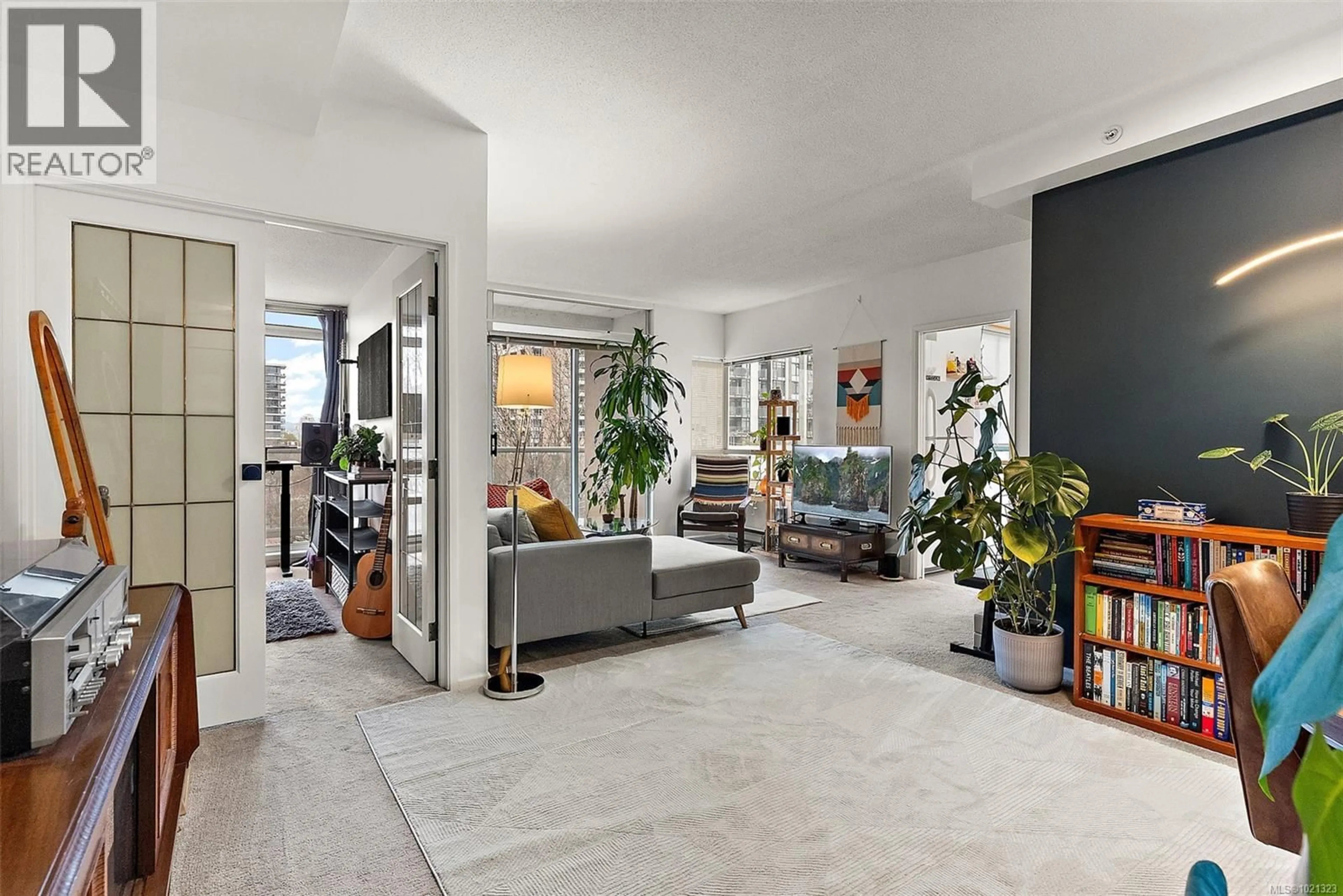 Unknown for 603 - 1010 VIEW STREET, Victoria British Columbia V8V4Y3