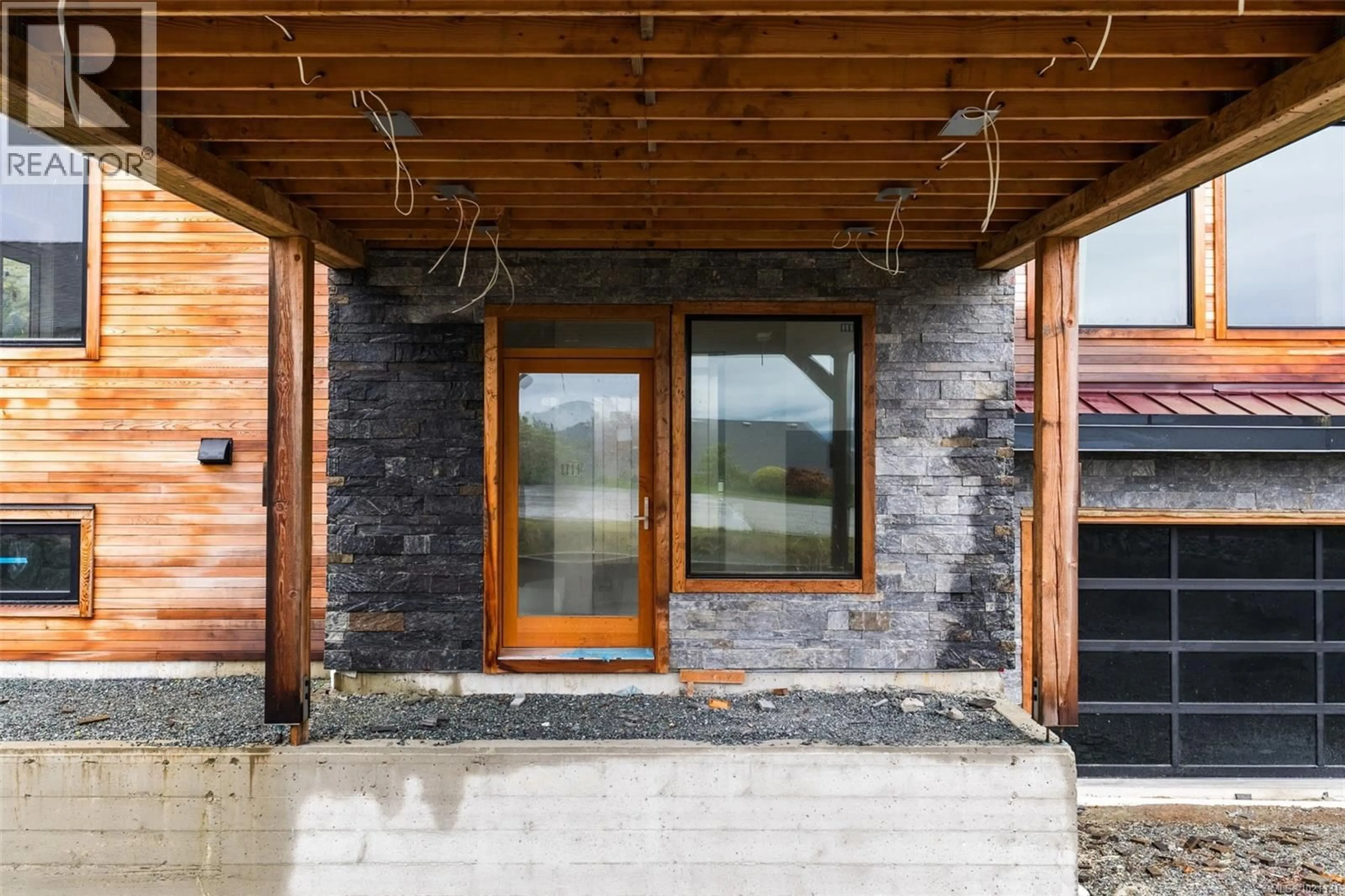 Unknown for 654 SENTINEL DRIVE, Mill Bay British Columbia V8H1H7