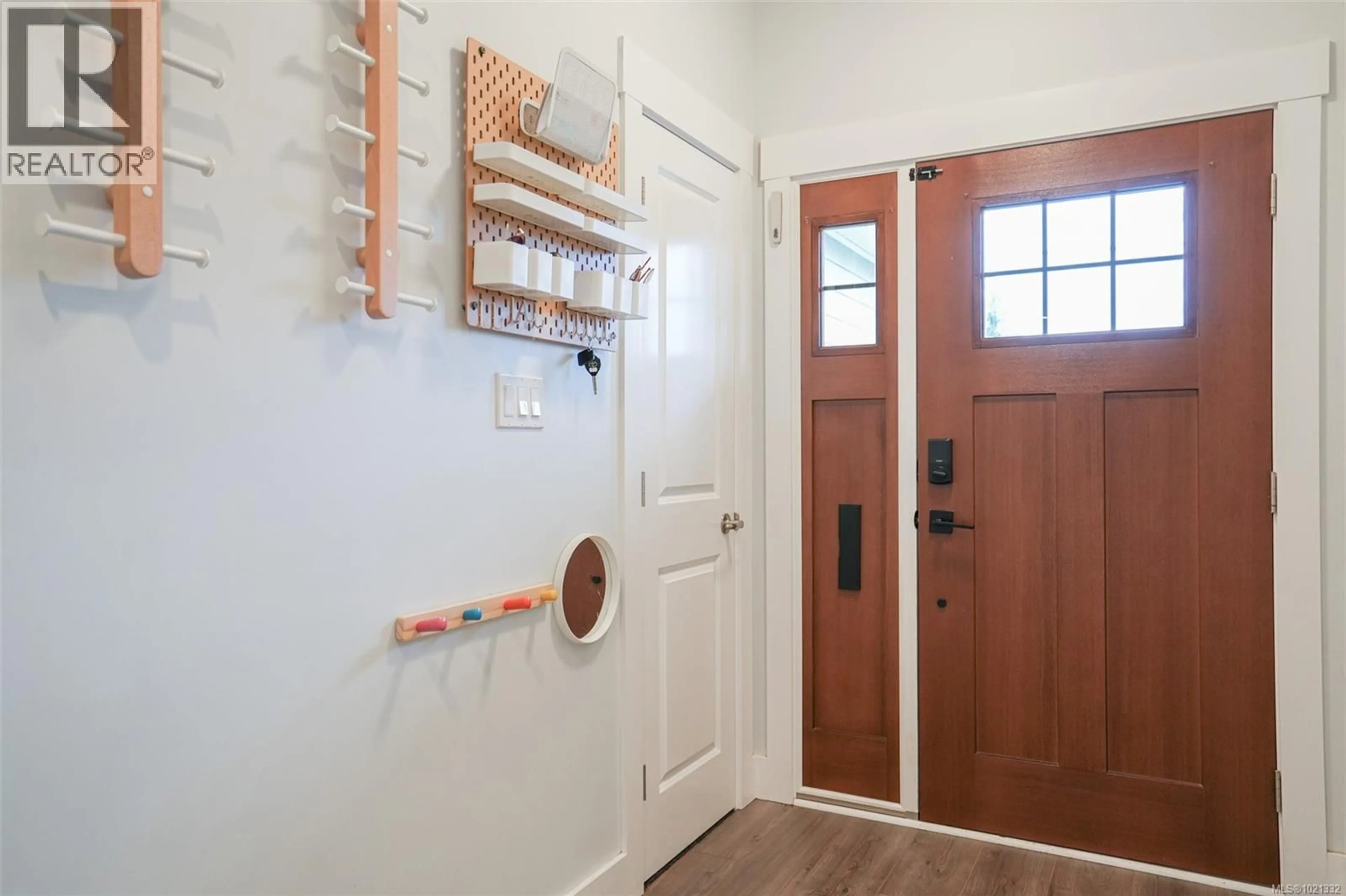 Indoor entryway for 4569 BEAUFORT STREET, Port Alberni British Columbia V9Y5R3