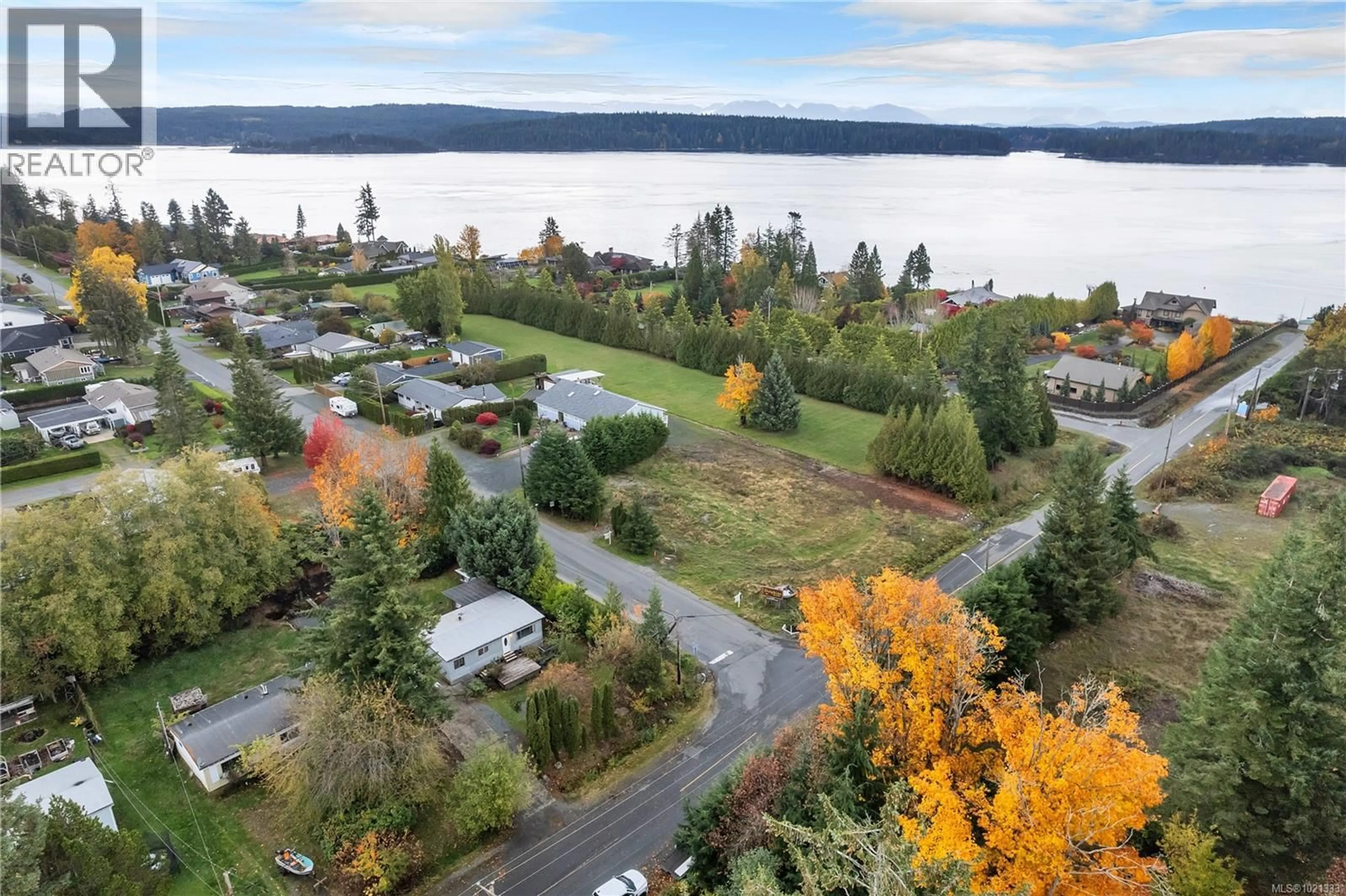 A pic from outside/outdoor area/front of a property/back of a property/a pic from drone, water/lake/river/ocean view for 1760 MCDONALD ROAD, Campbell River British Columbia V9W5K1