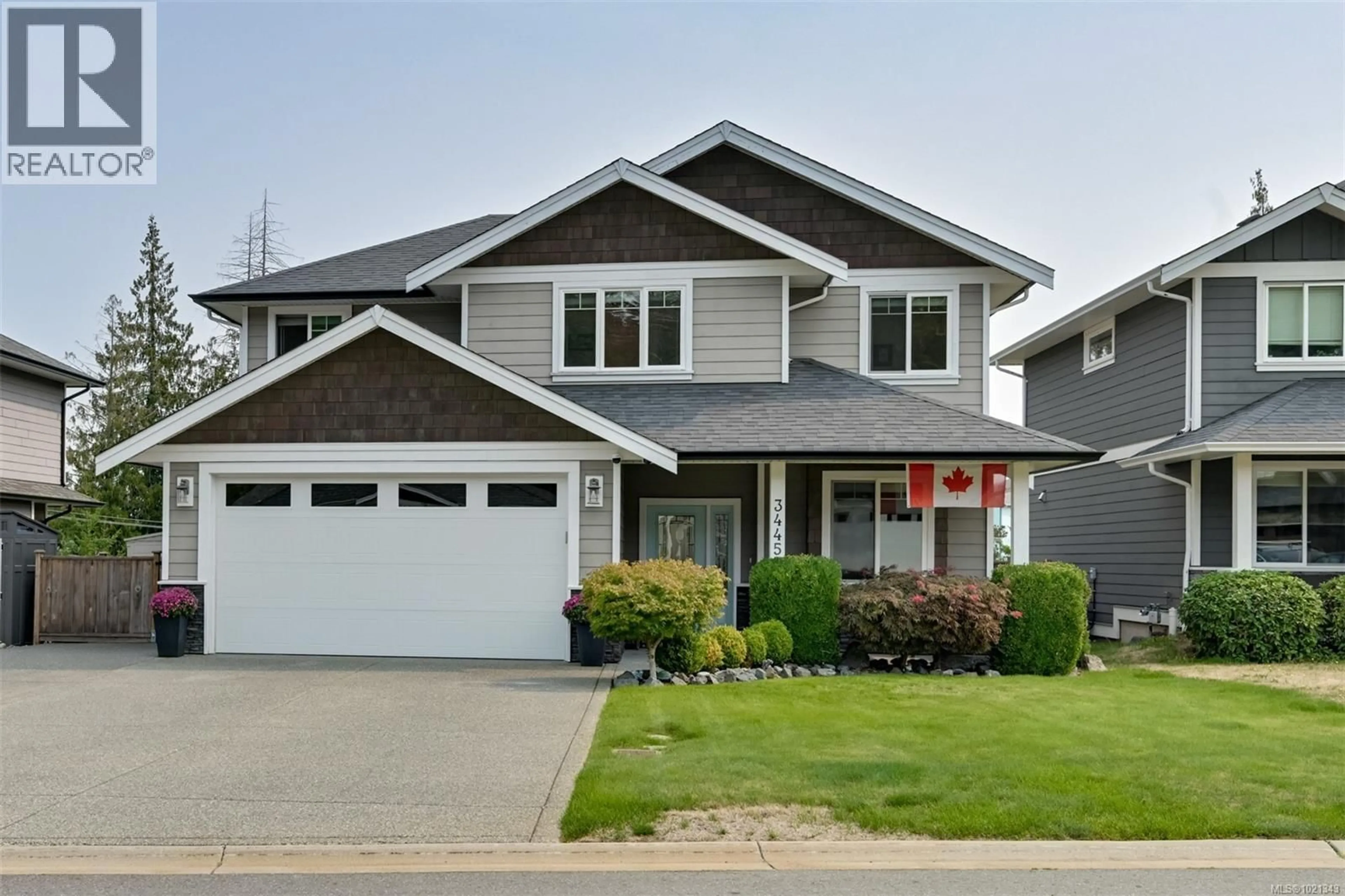 Home with vinyl exterior material, street for 3445 HOPWOOD PLACE, Colwood British Columbia V9C3V9