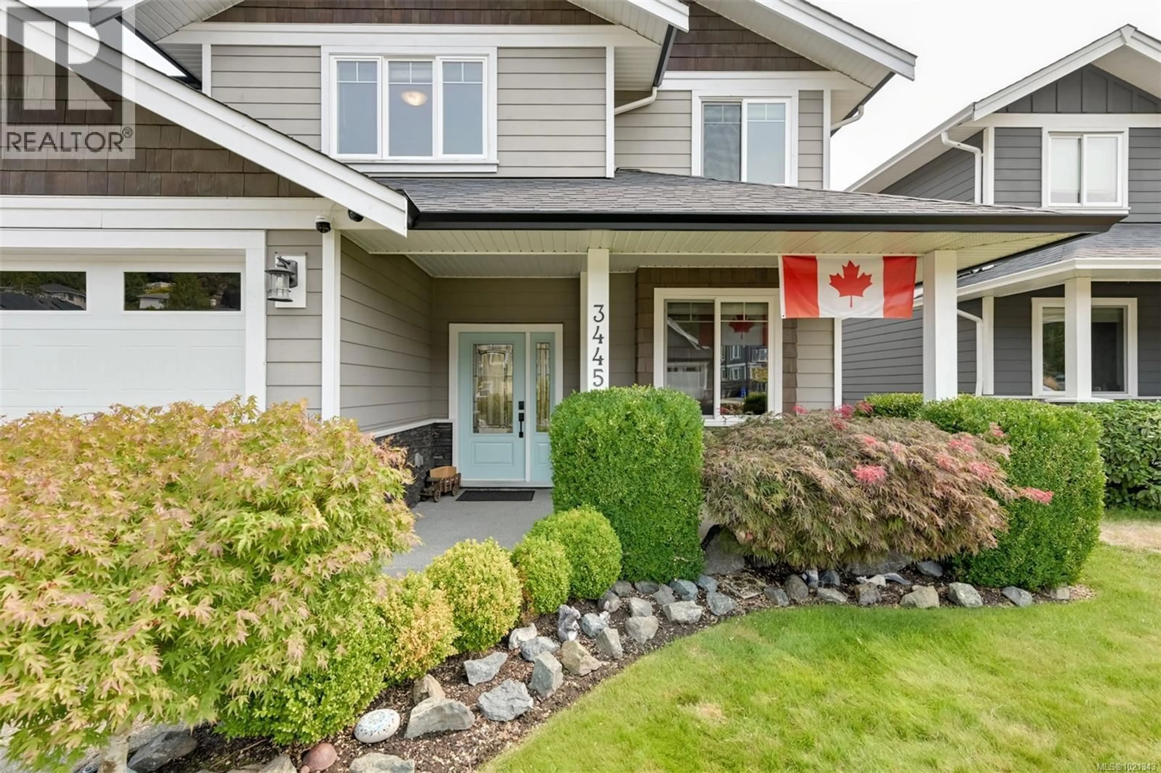 Home with vinyl exterior material, street for 3445 HOPWOOD PLACE, Colwood British Columbia V9C3V9