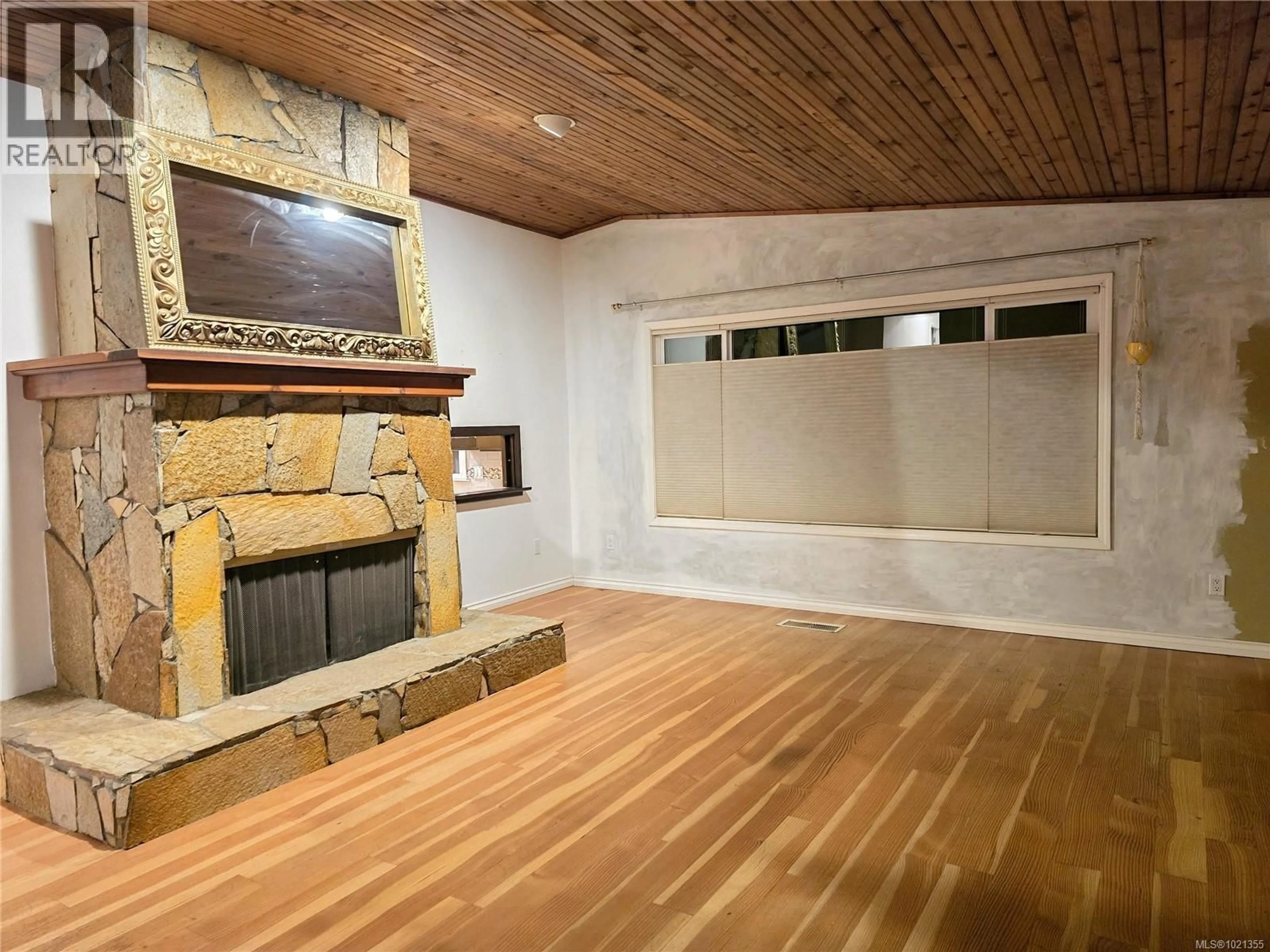 Unknown for 5843 KINCH AVENUE, Duncan British Columbia V9L1K2