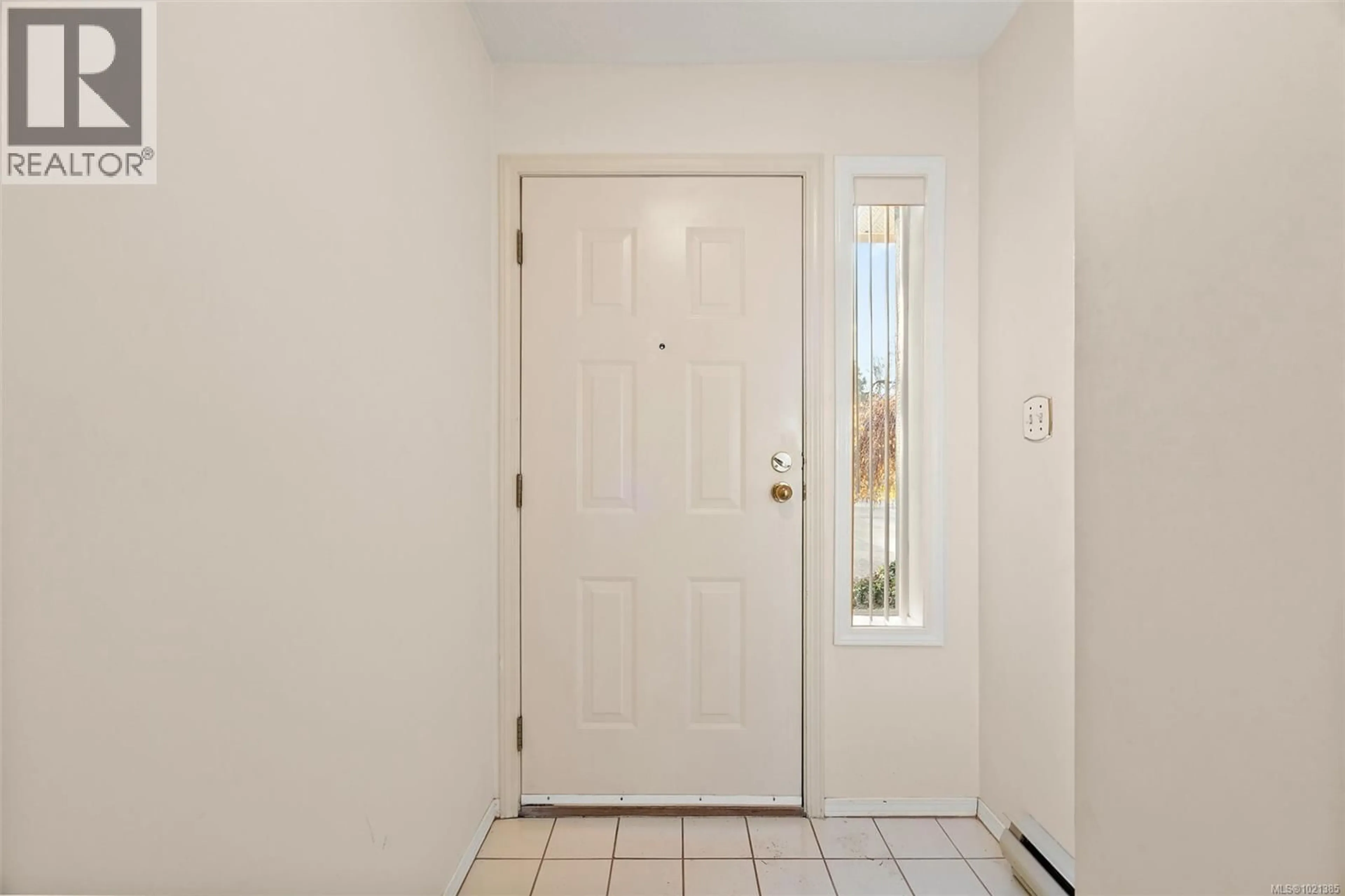 Indoor entryway for 6 - 515 MOUNT VIEW AVENUE, Colwood British Columbia V9B2B2