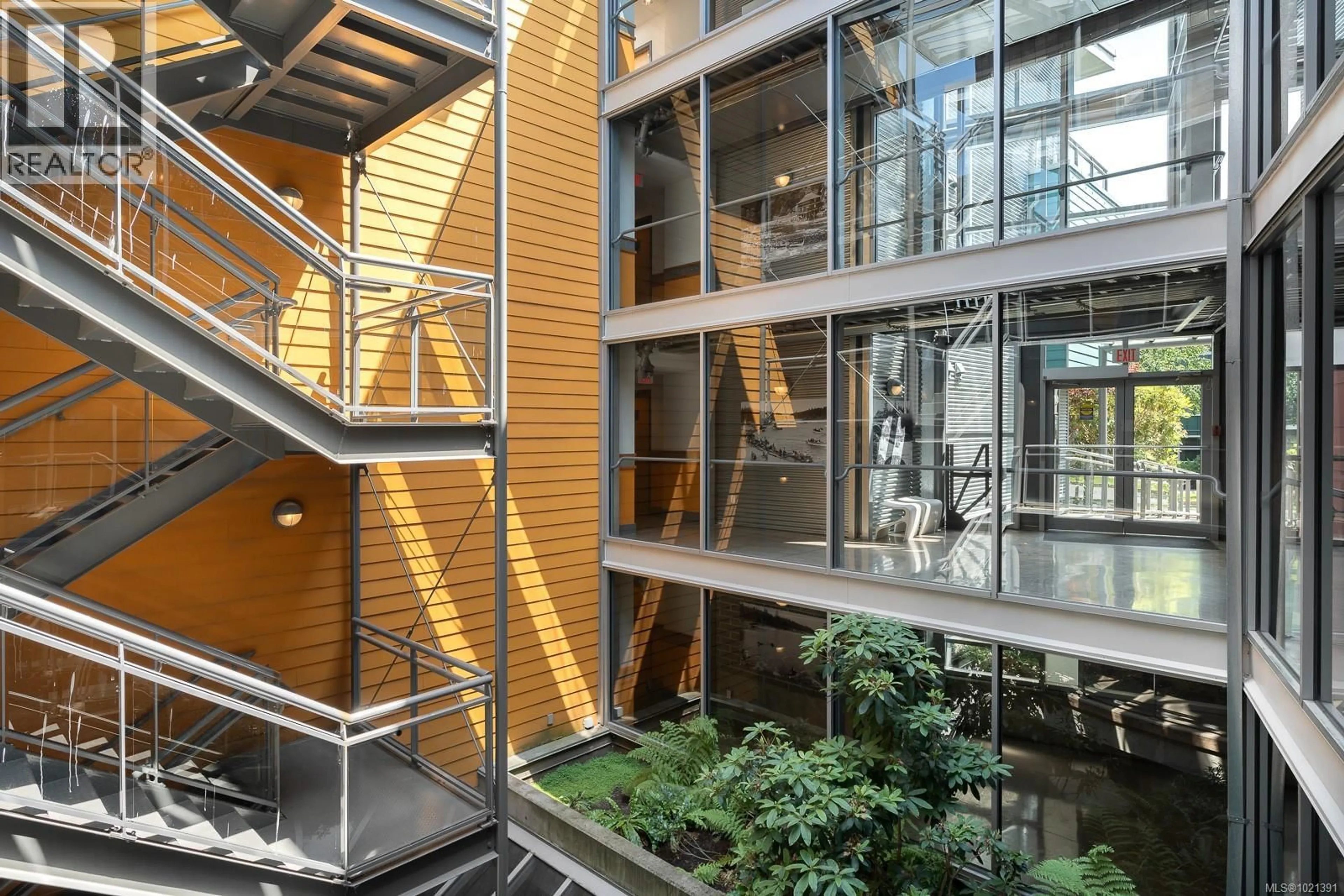 Indoor foyer for 417 - 90 REGATTA LANDING, Victoria British Columbia V9A7R2