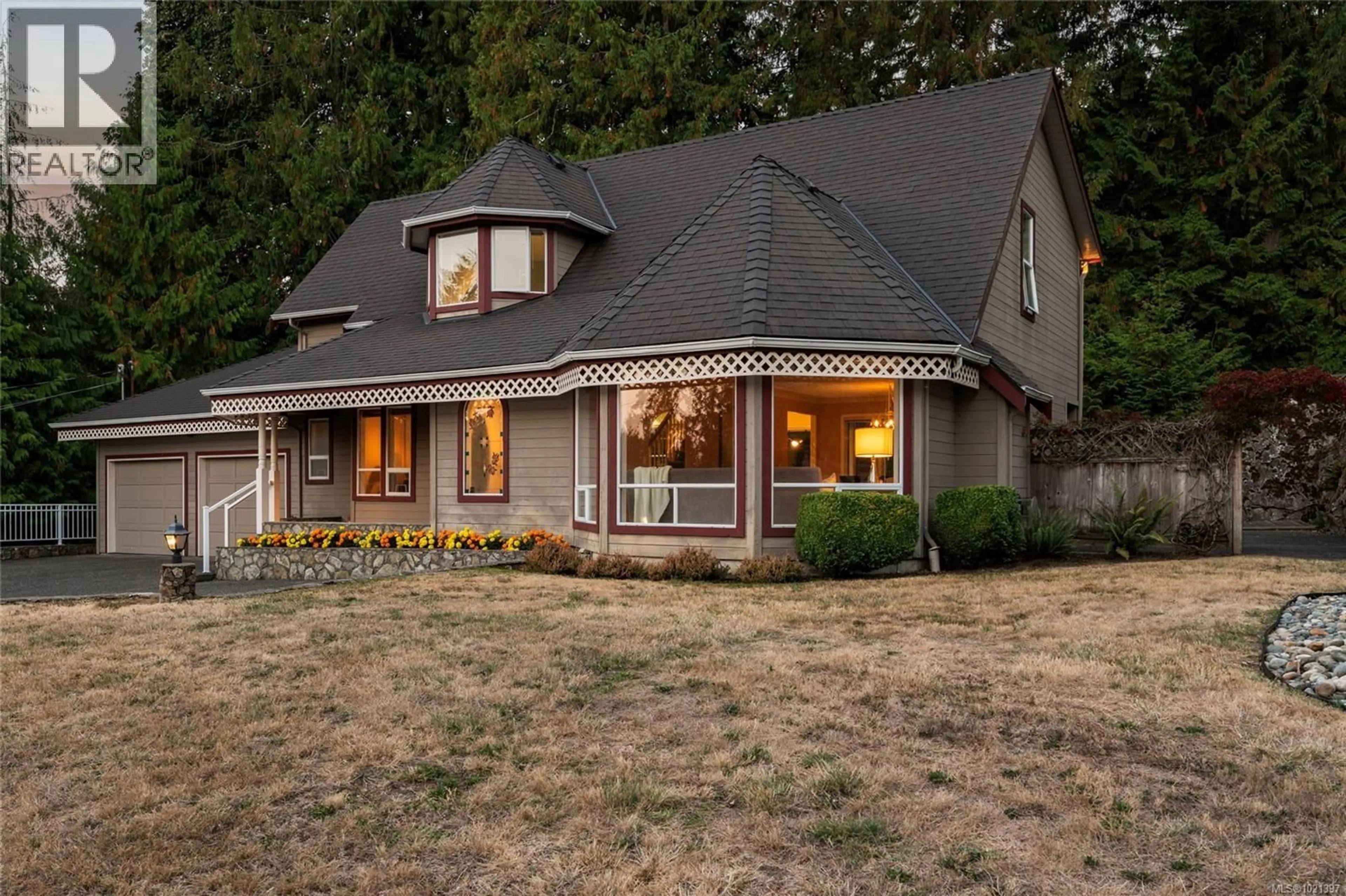 Home with vinyl exterior material, unknown for 1575 DEAN PARK ROAD, North Saanich British Columbia V8L5E5