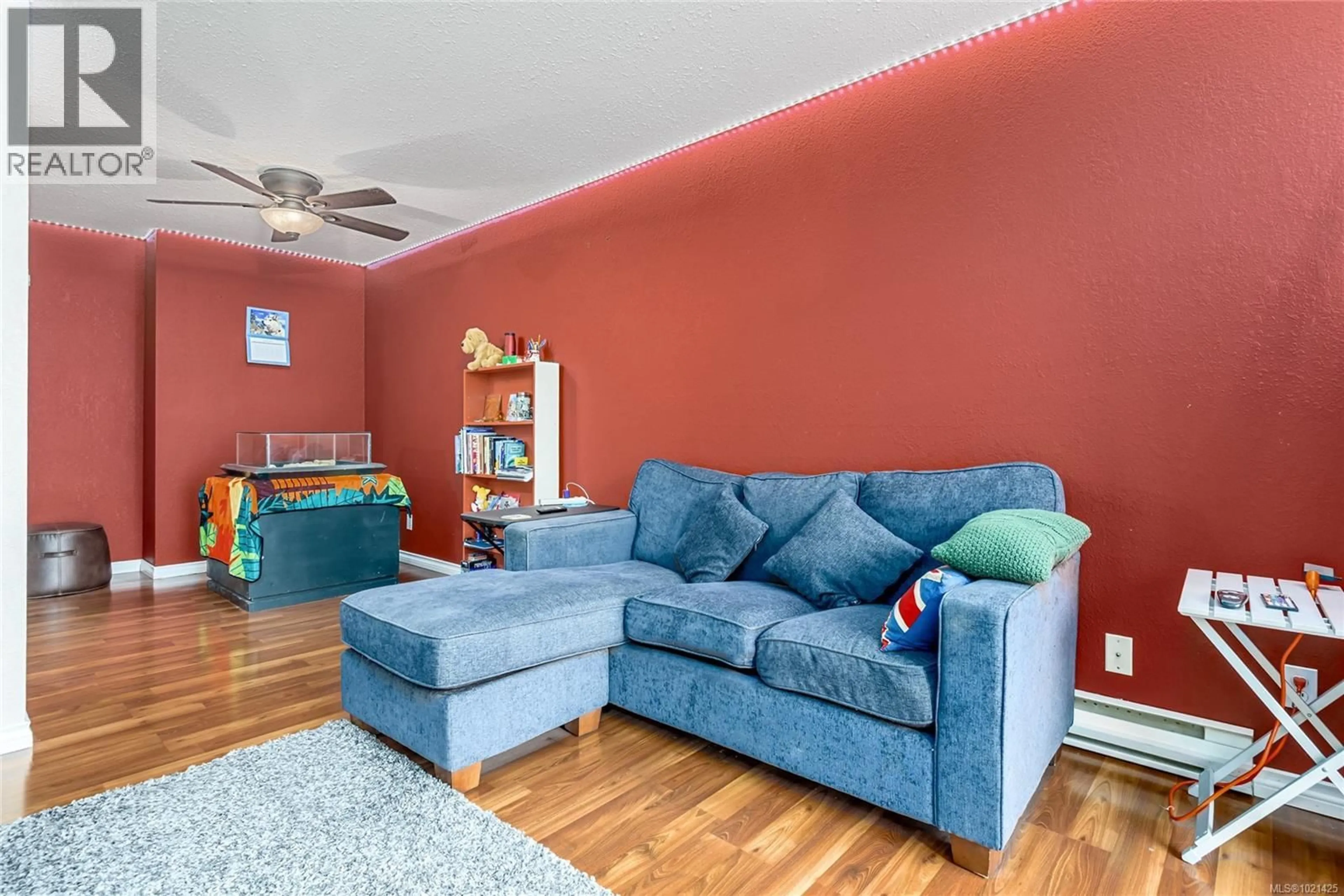 Living room with furniture, unknown for 207 - 1050 BRAIDWOOD ROAD, Courtenay British Columbia V9N3R9