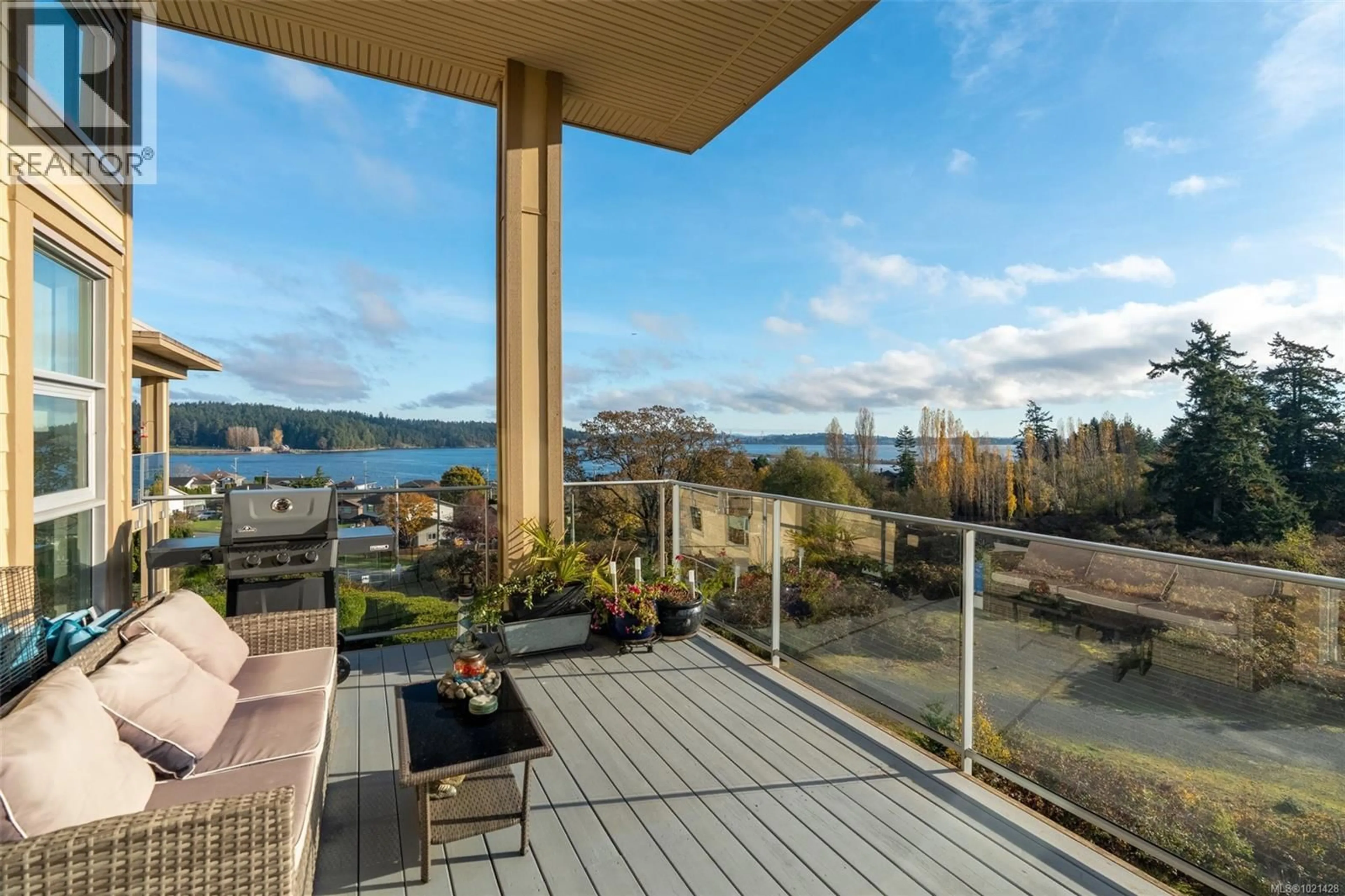 Patio, water/lake/river/ocean view for 403 - 3223 SELLECK WAY, Colwood British Columbia V9C0E7