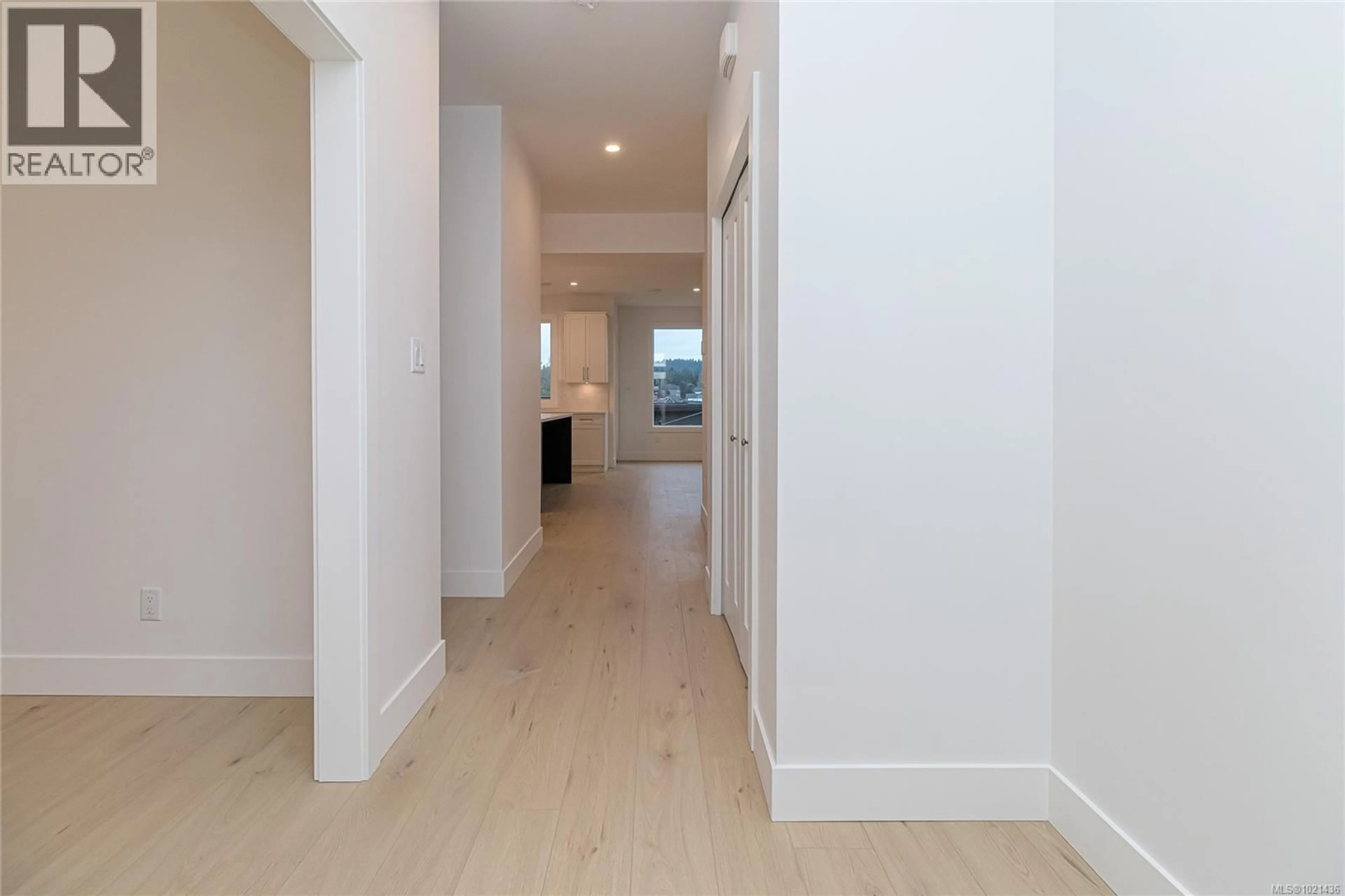 Indoor entryway for 1264 ASHMORE TERRACE, Langford British Columbia V9C0S6