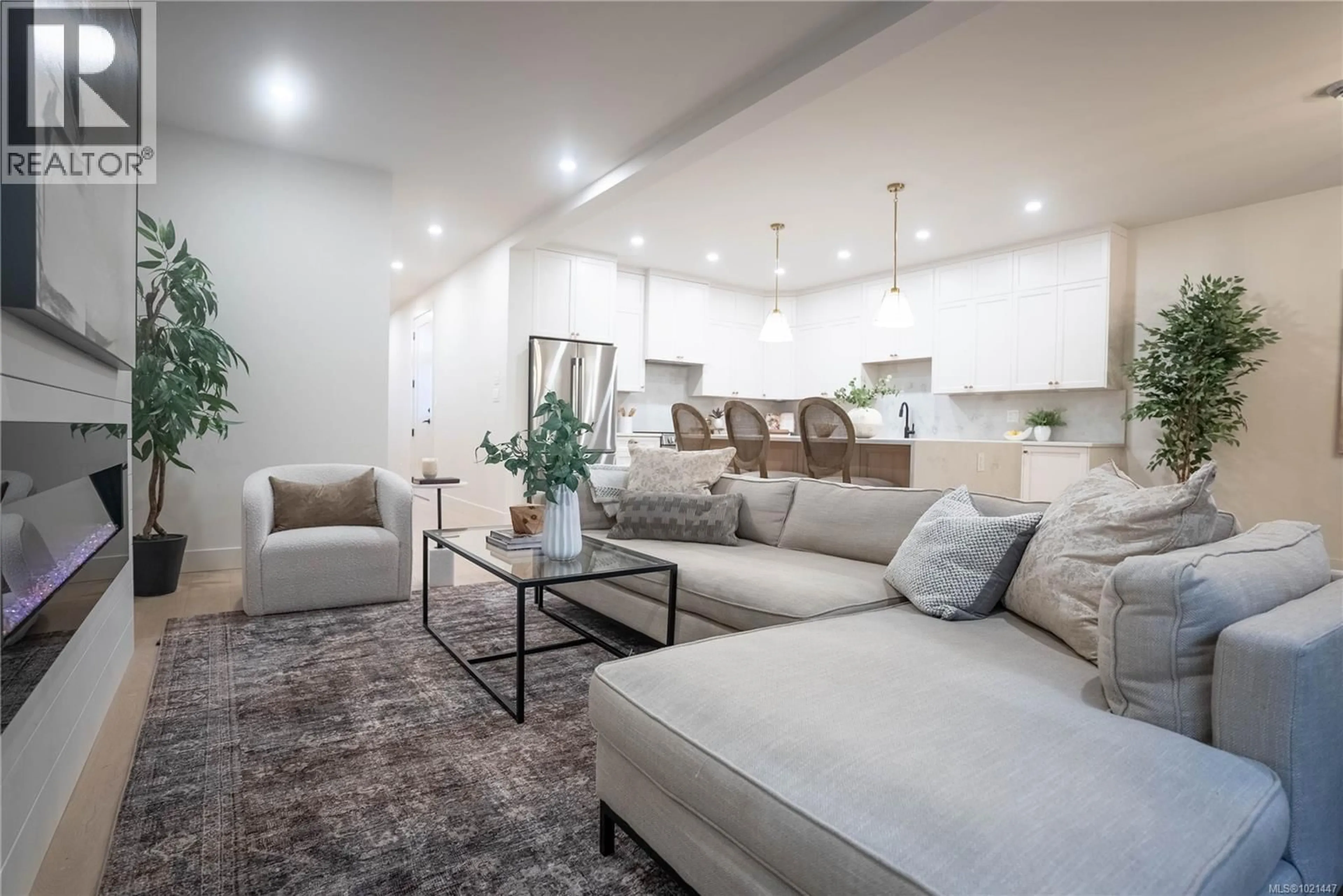 Living room with furniture, unknown for 1563 MARBLE PLACE, Langford British Columbia V9B7A2