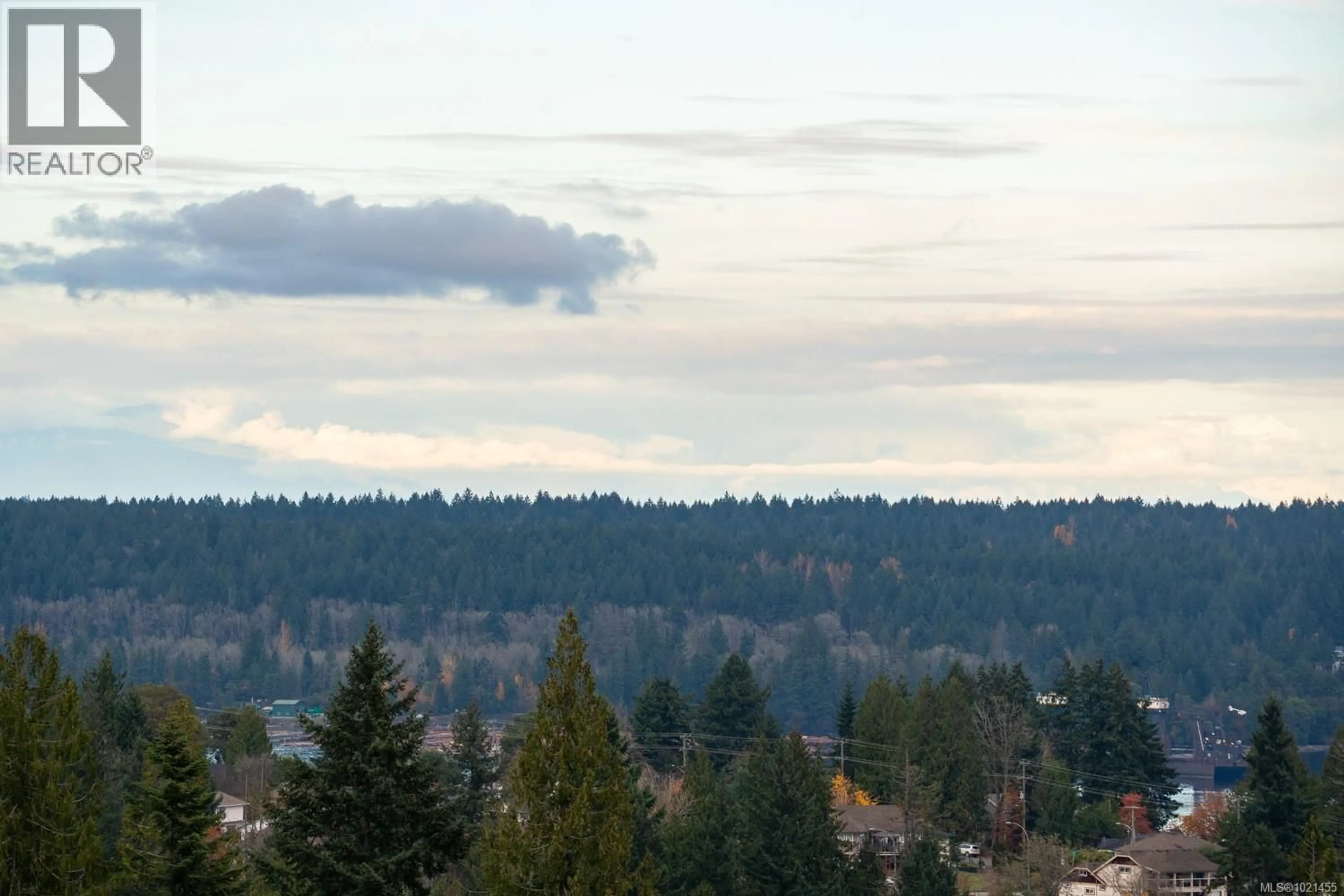 Blurry image for 425 COLONIA DRIVE, Ladysmith British Columbia V9G0B8