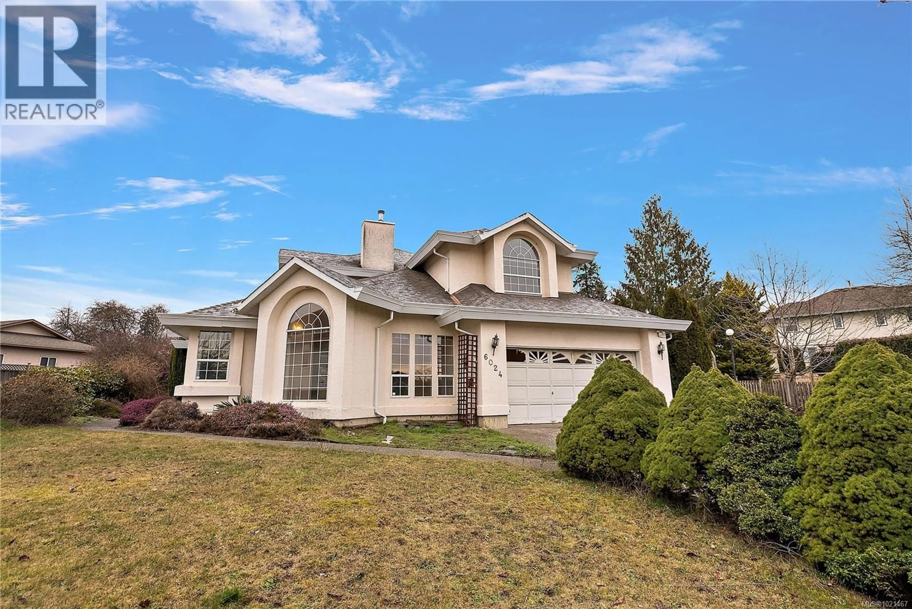 Home with vinyl exterior material, street for 6024 COLUMBINE ROAD, Duncan British Columbia V9L5G8