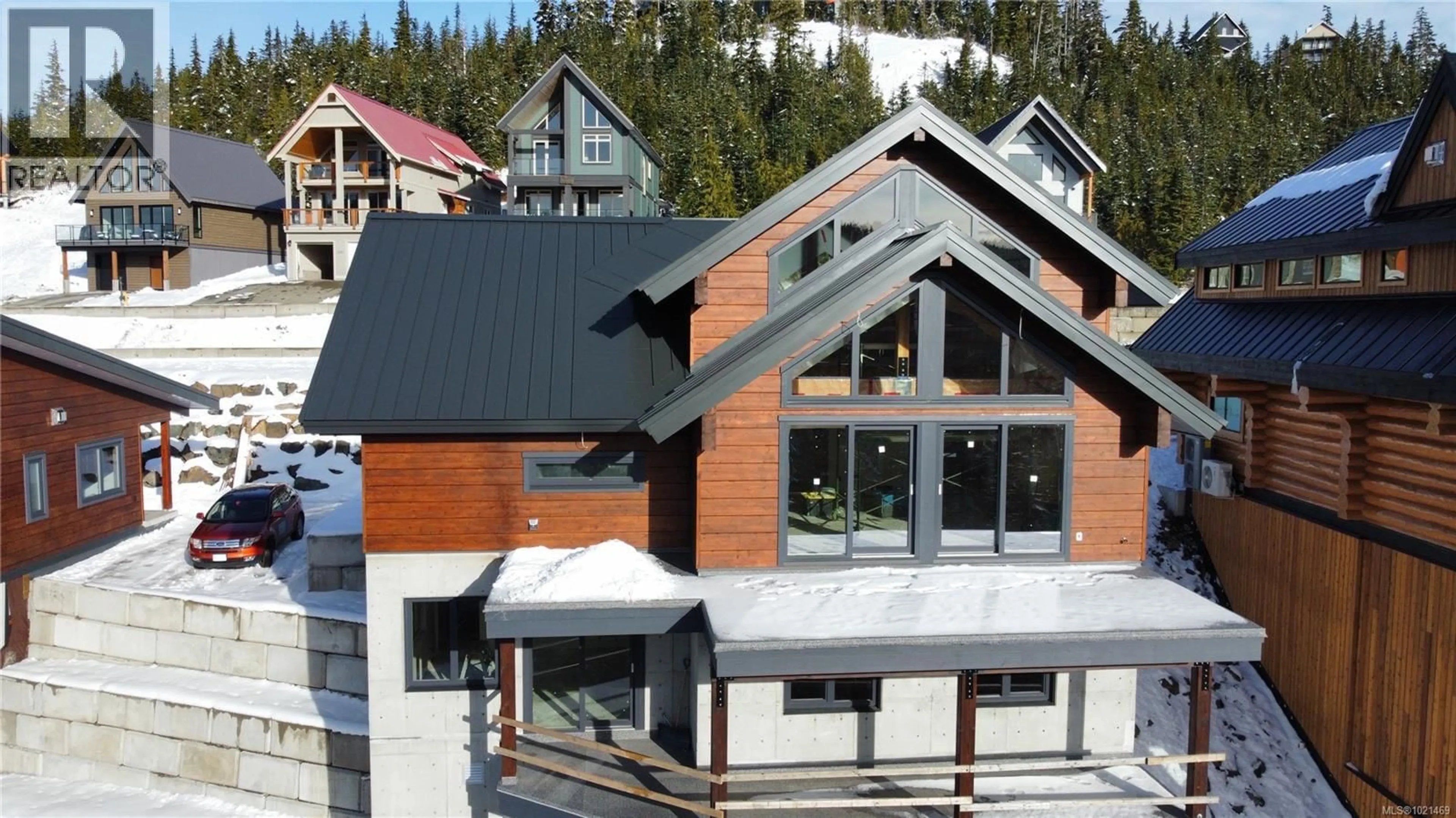 Unknown for 665 ARROWSMITH RIDGE, Courtenay British Columbia V9J1L0