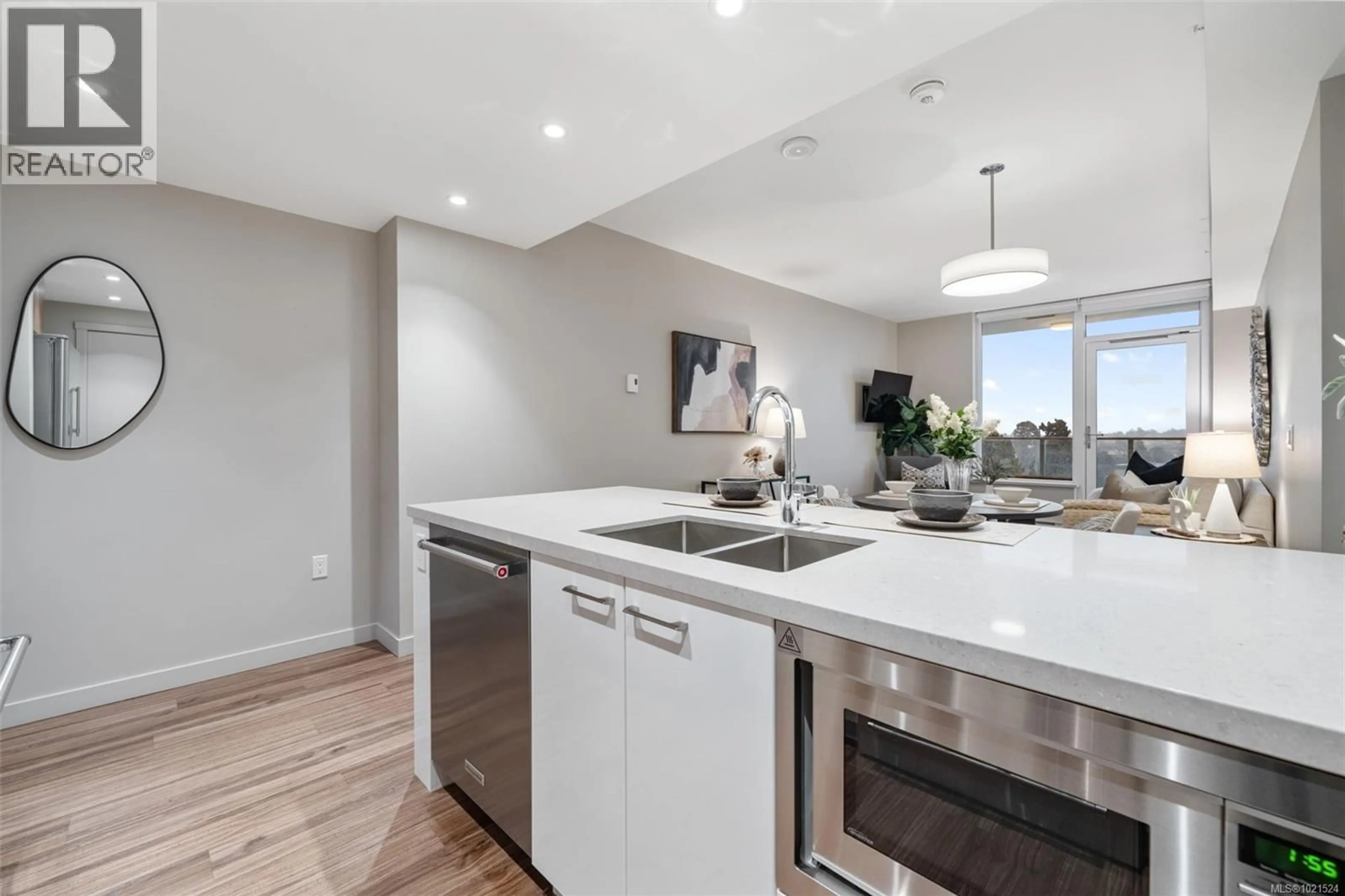 Open concept kitchen, unknown for 1104 - 777 BELLEVILLE STREET, Victoria British Columbia V8W0G1