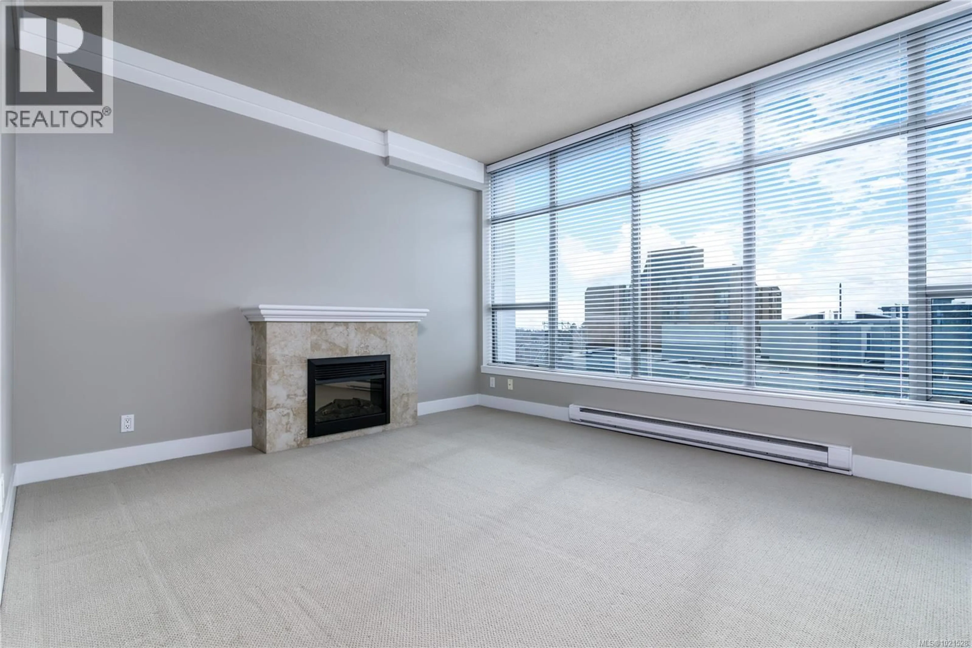 Living room with furniture, unknown for 903 - 845 YATES STREET, Victoria British Columbia V8W4A3