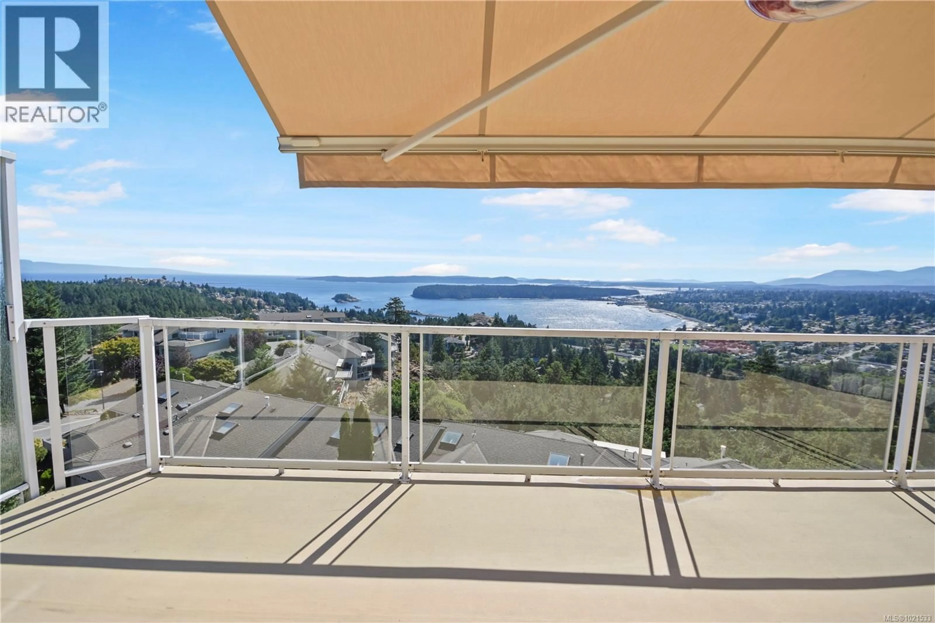 Balcony in the apartment, water/lake/river/ocean view for 3359 EDGEWOOD DRIVE, Nanaimo British Columbia V9T5V2