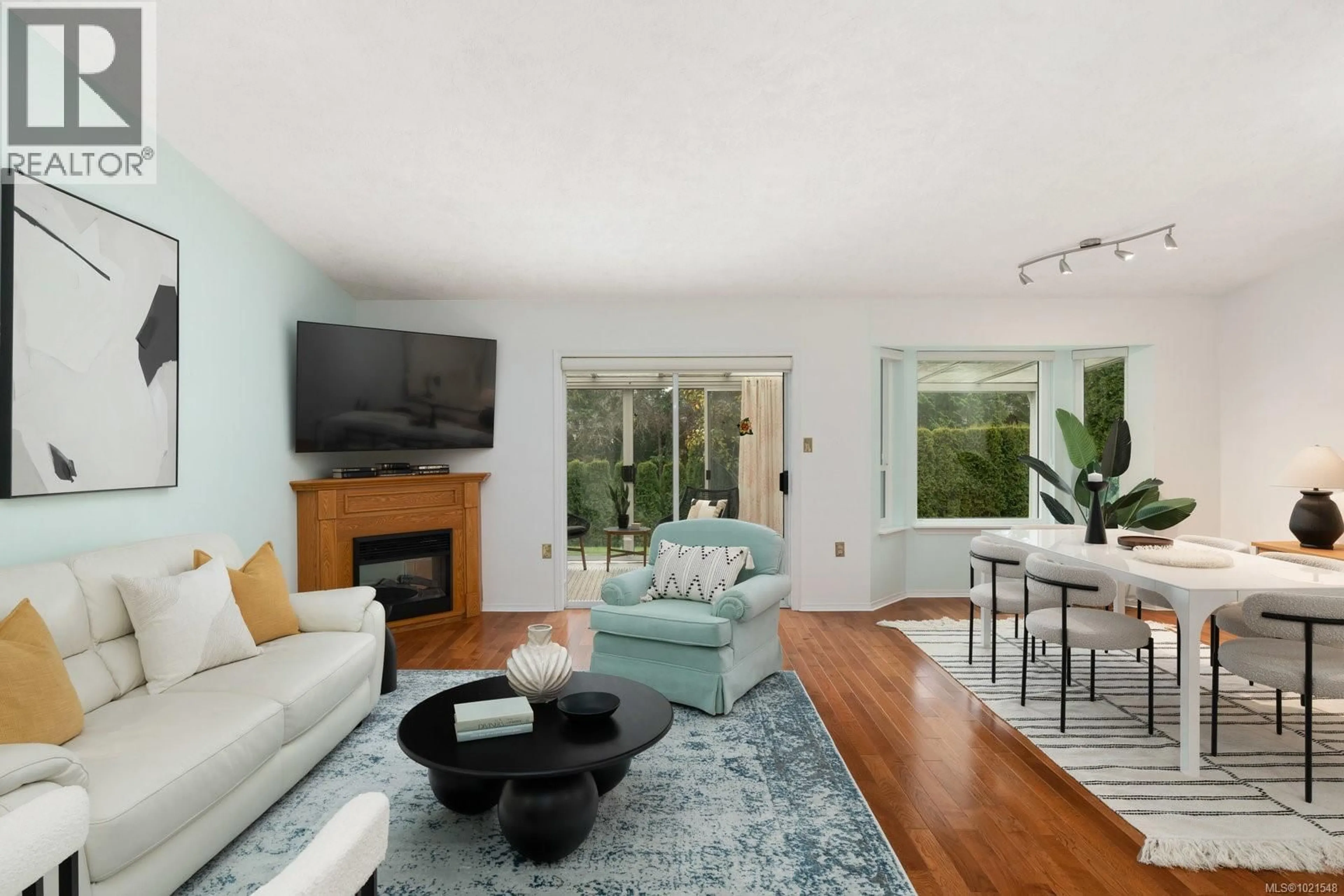 Living room with furniture, unknown for 83 - 2600 FERGUSON ROAD, Central Saanich British Columbia V8M2C1