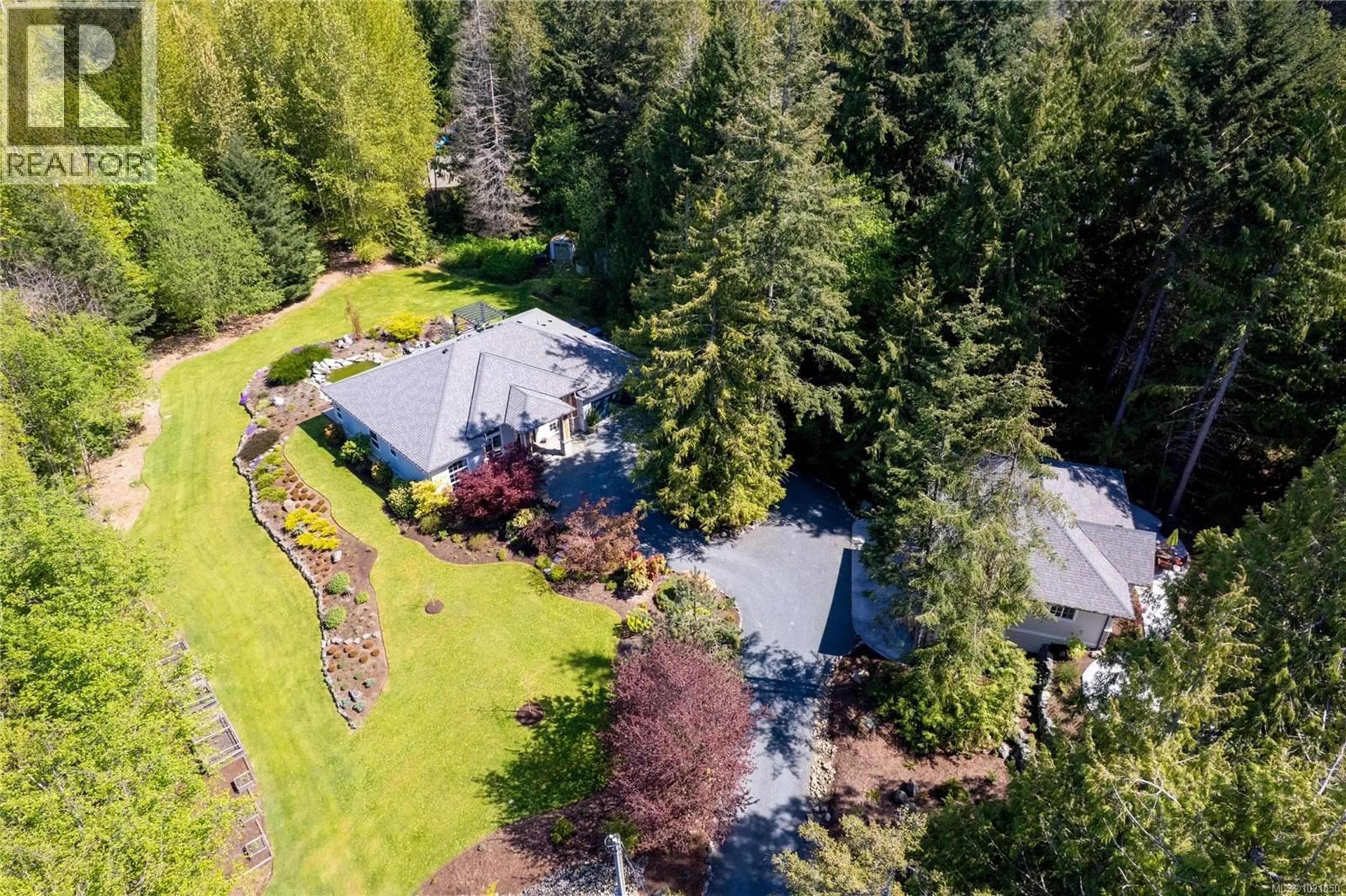 A pic from outside/outdoor area/front of a property/back of a property/a pic from drone, forest/trees view for 7190 HASE PLACE, Lantzville British Columbia V0R2H0