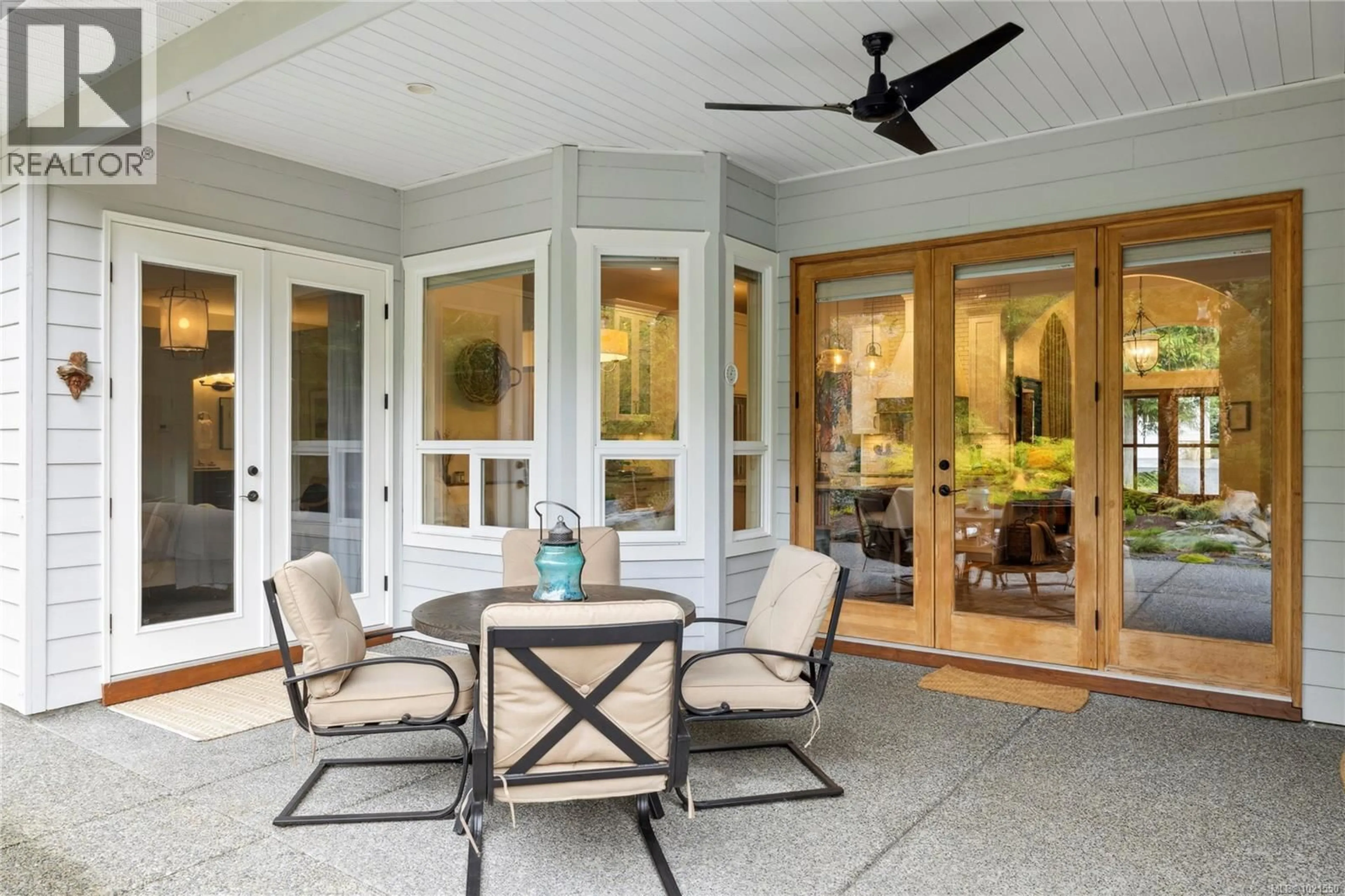 Patio, water/lake/river/ocean view for 7190 HASE PLACE, Lantzville British Columbia V0R2H0