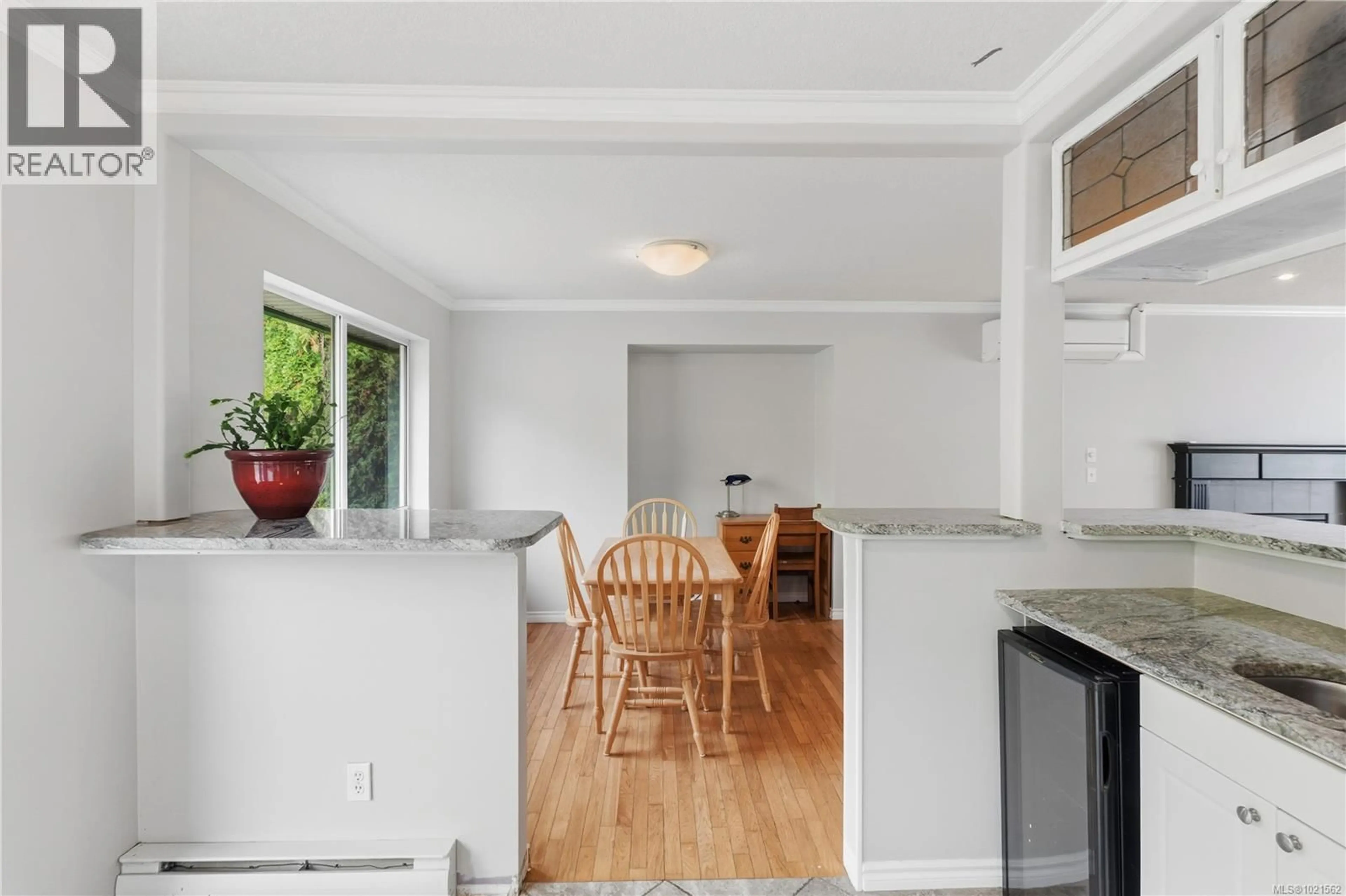 Standard kitchen, unknown for 5726 BROOKWOOD DRIVE, Nanaimo British Columbia V9T5P3