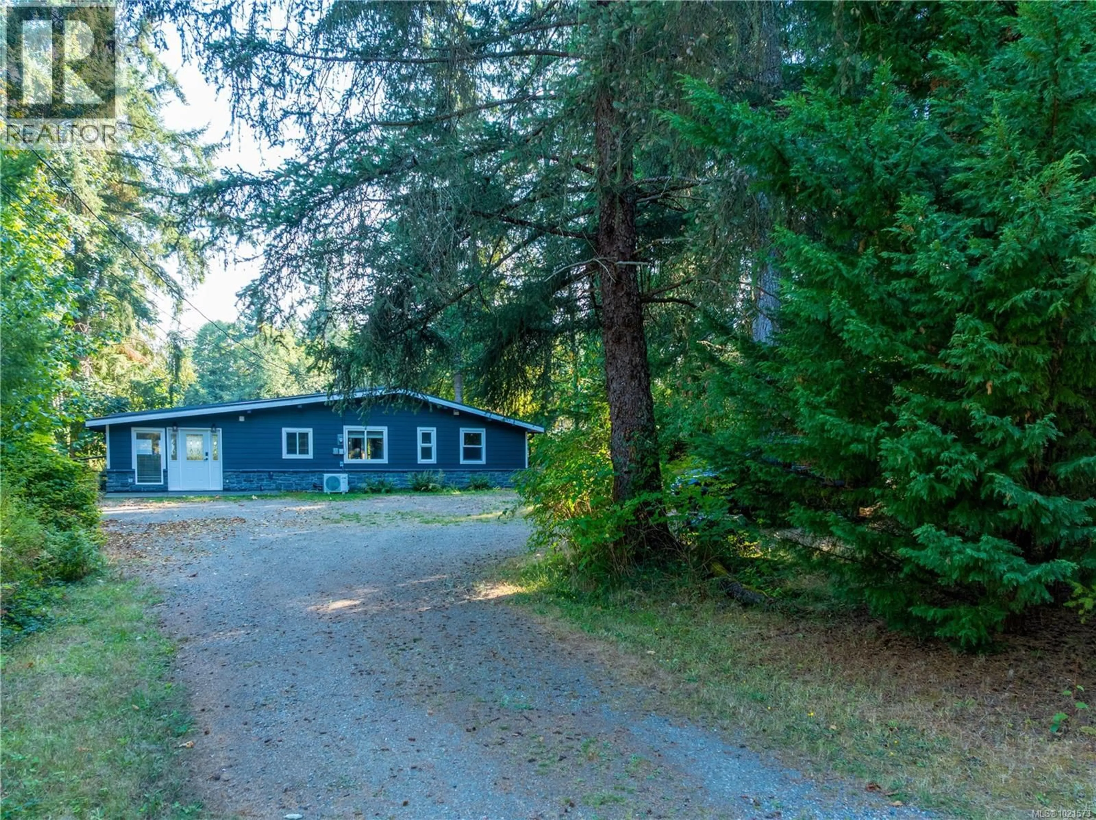 A pic from outside/outdoor area/front of a property/back of a property/a pic from drone, unknown for 3701 PIERCY ROAD, Courtenay British Columbia V9J1R7