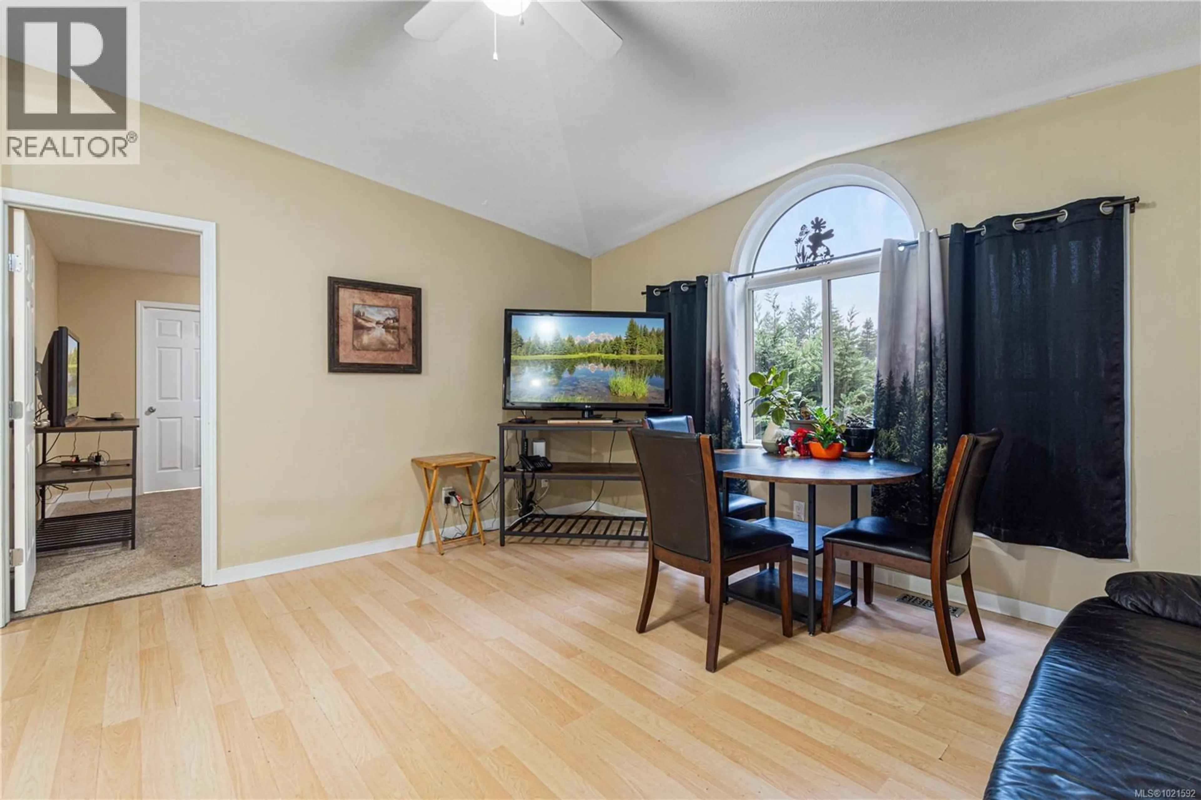 Unknown for 6 - 2100 ERRINGTON ROAD, Errington British Columbia V0R1V0