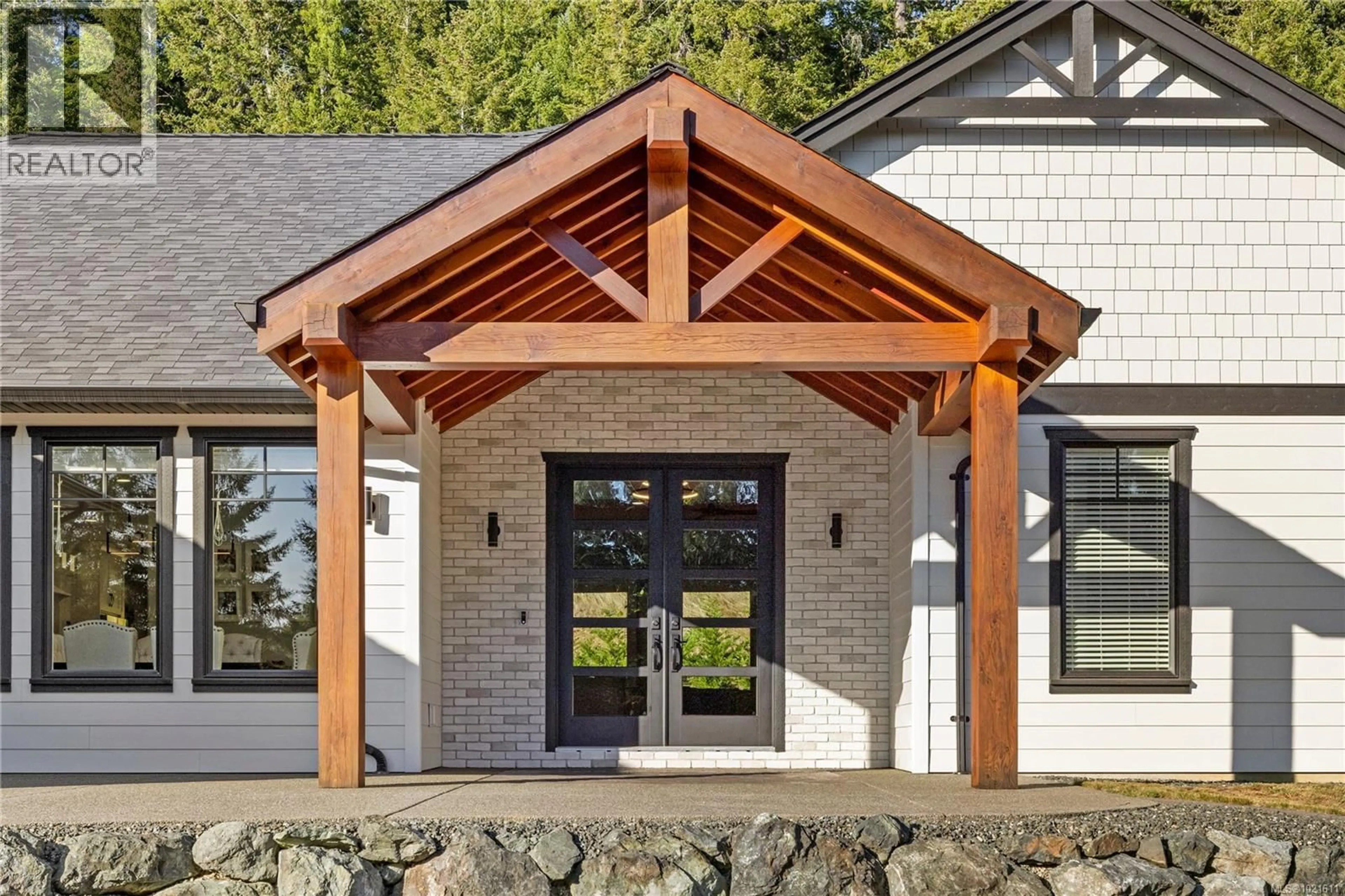 Indoor entryway for 6127 CHASE DRIVE, Port Alberni British Columbia V9Y0C2