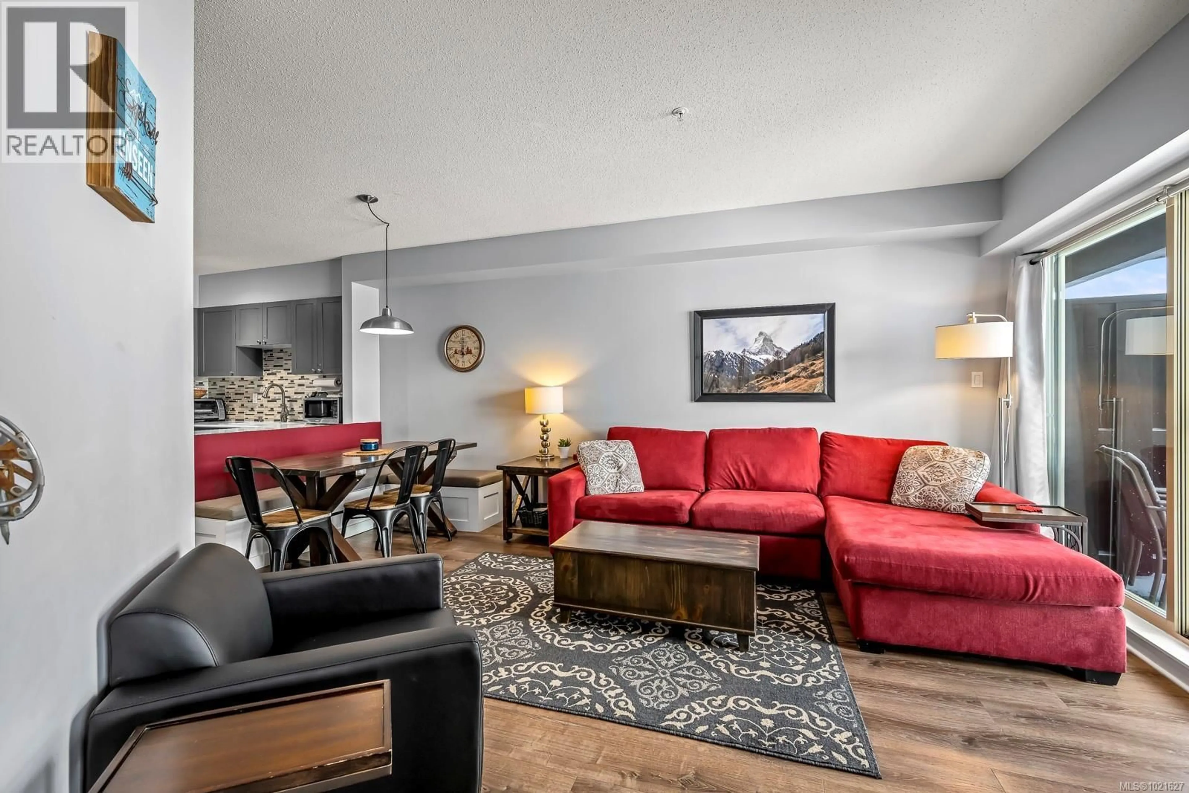 Living room with furniture, unknown for 210 - 1290 ALPINE ROAD, Courtenay British Columbia V9J1L0