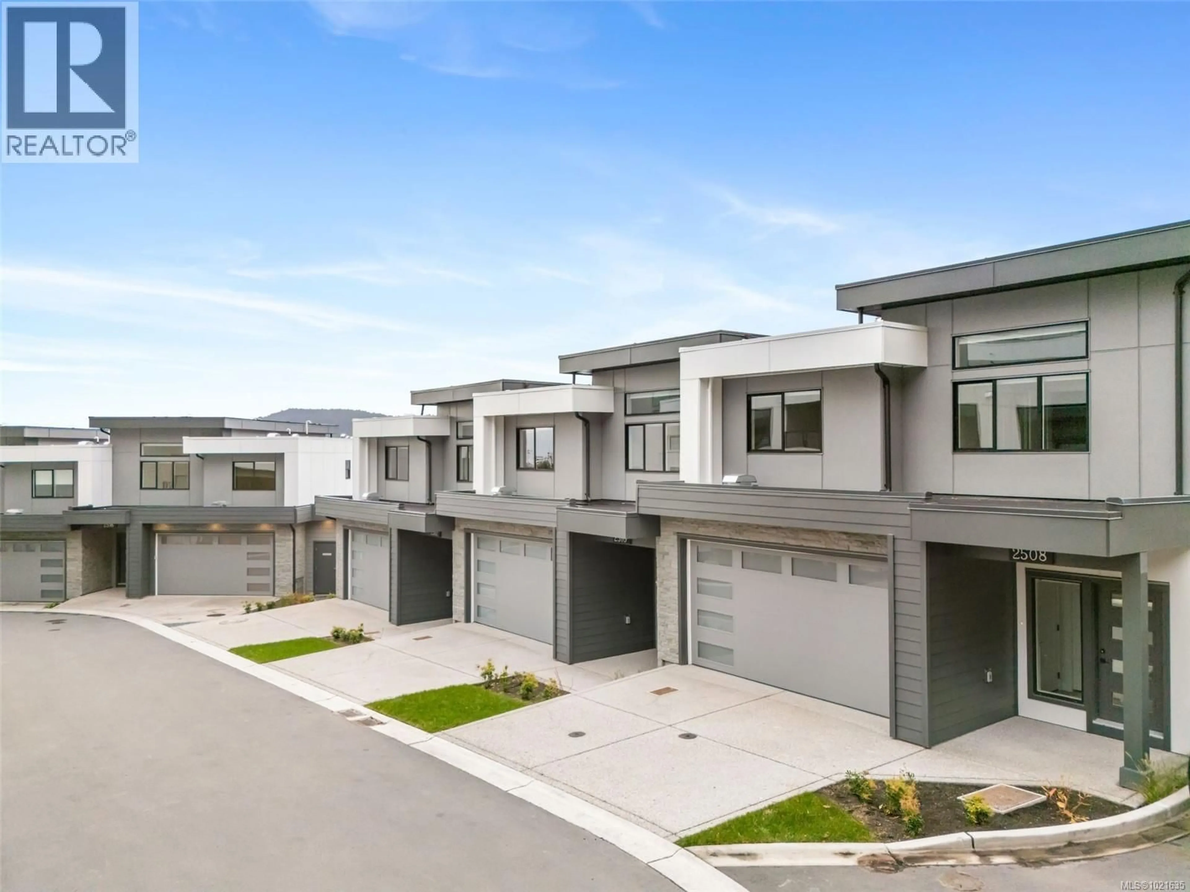 A pic from outside/outdoor area/front of a property/back of a property/a pic from drone, street for 2516 BRONZITE PLACE, Langford British Columbia V9B7E2