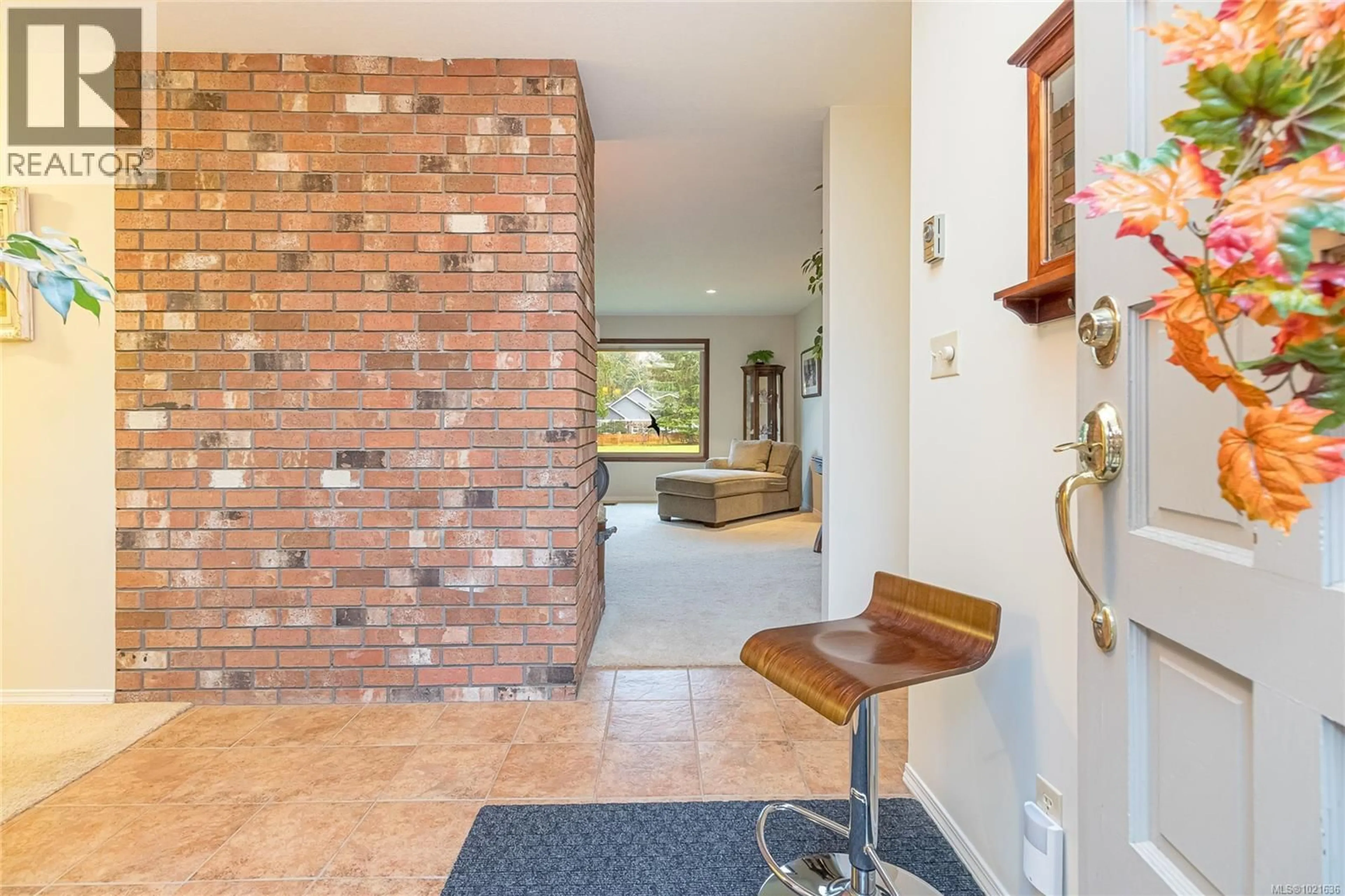 Indoor entryway for 507 EAGLECREST DRIVE, Qualicum Beach British Columbia V9K1E8