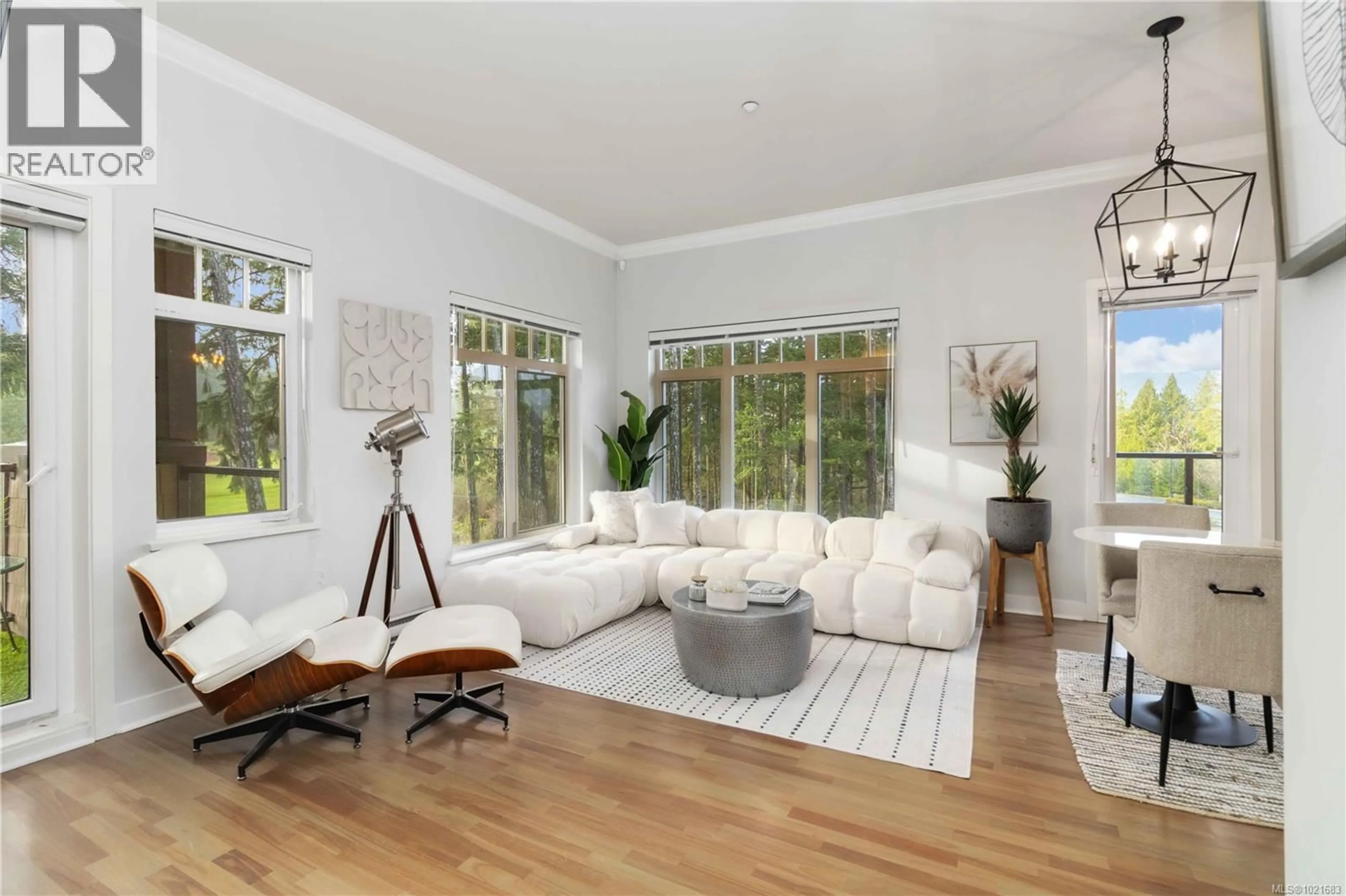 Living room with furniture, unknown for 420 - 1395 BEAR MOUNTAIN PARKWAY, Langford British Columbia V9B0E1